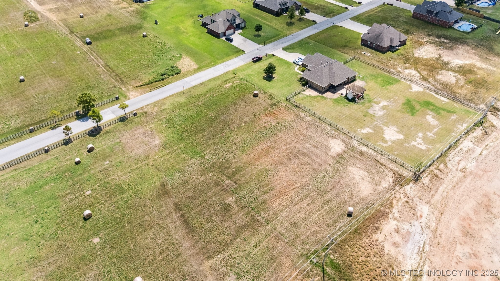 Sandstone Avenue Skiatook OK 74070