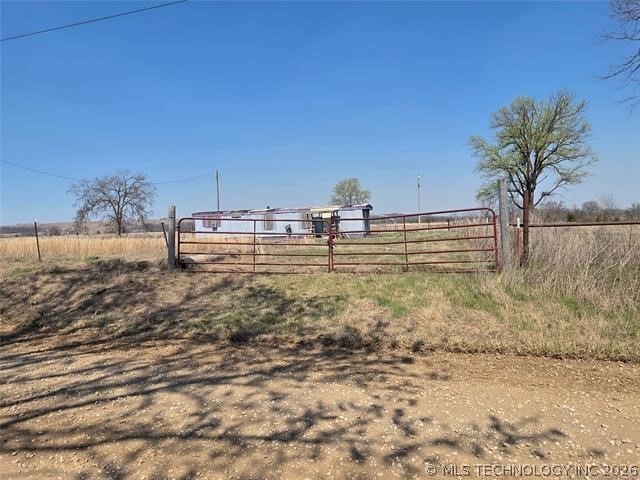 6725 Cypress Road S Henryetta OK 74437
