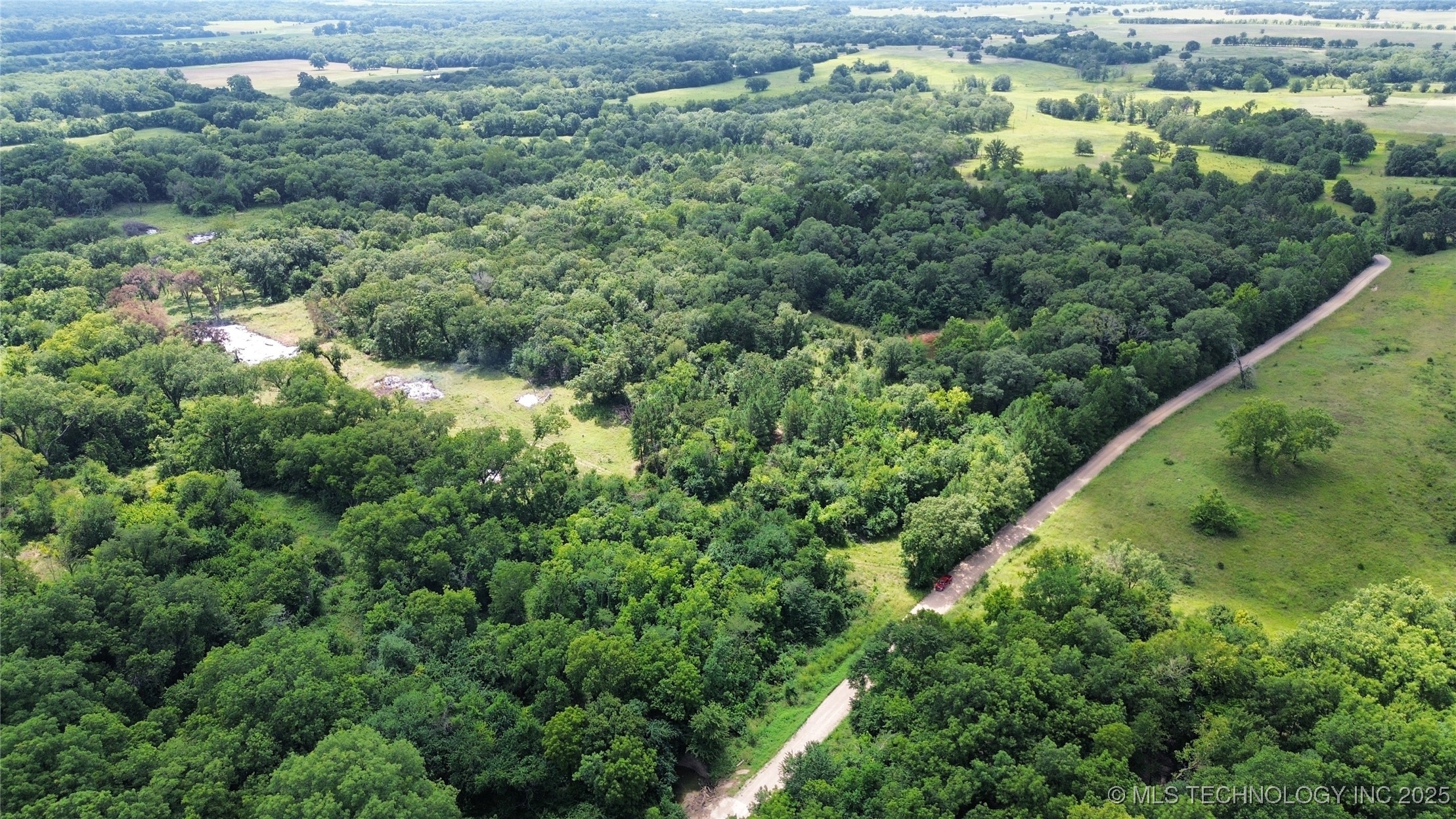 11185 E Gray Hill Milburn OK 73450