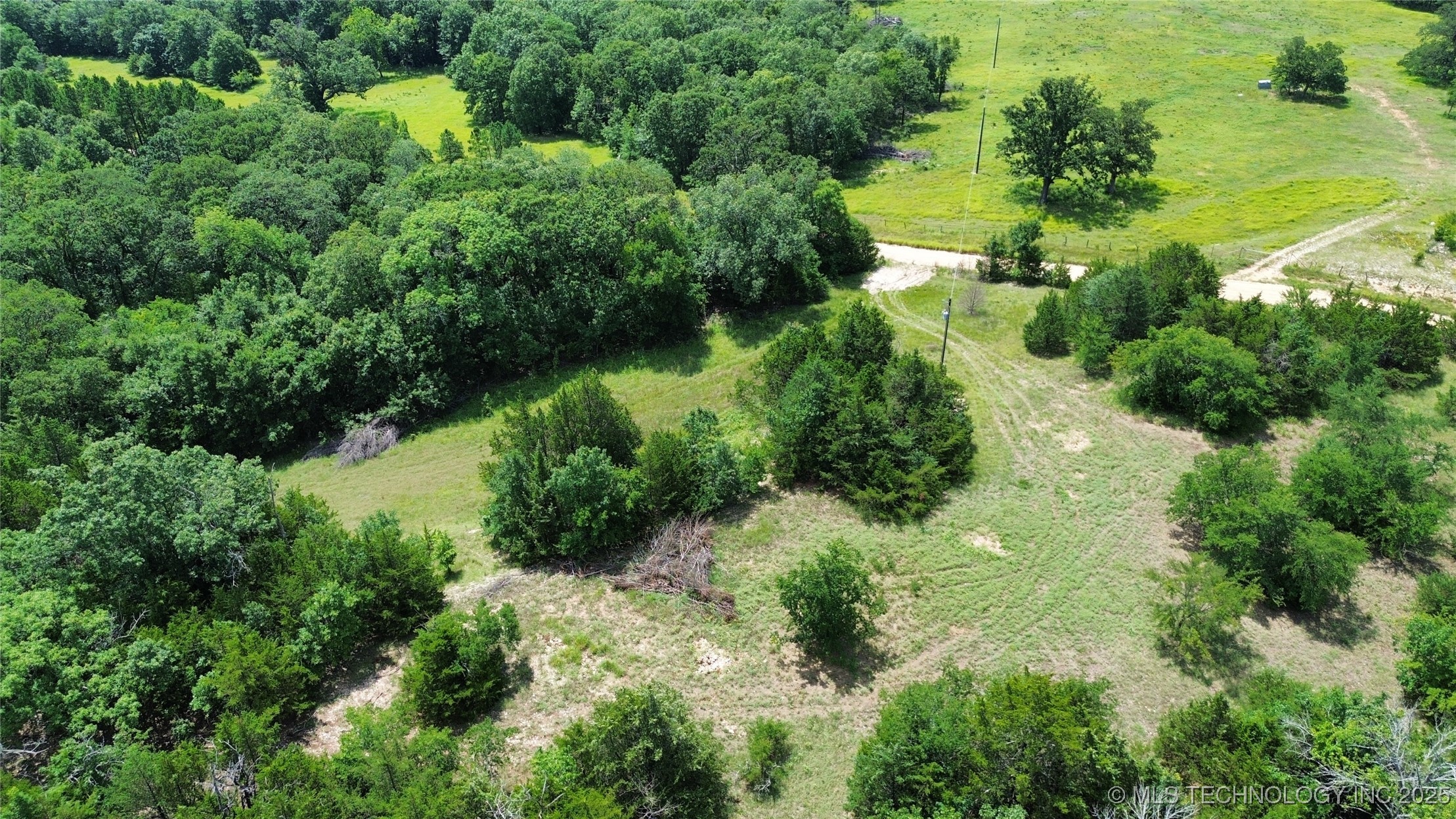 11185 E Gray Hill Milburn OK 73450