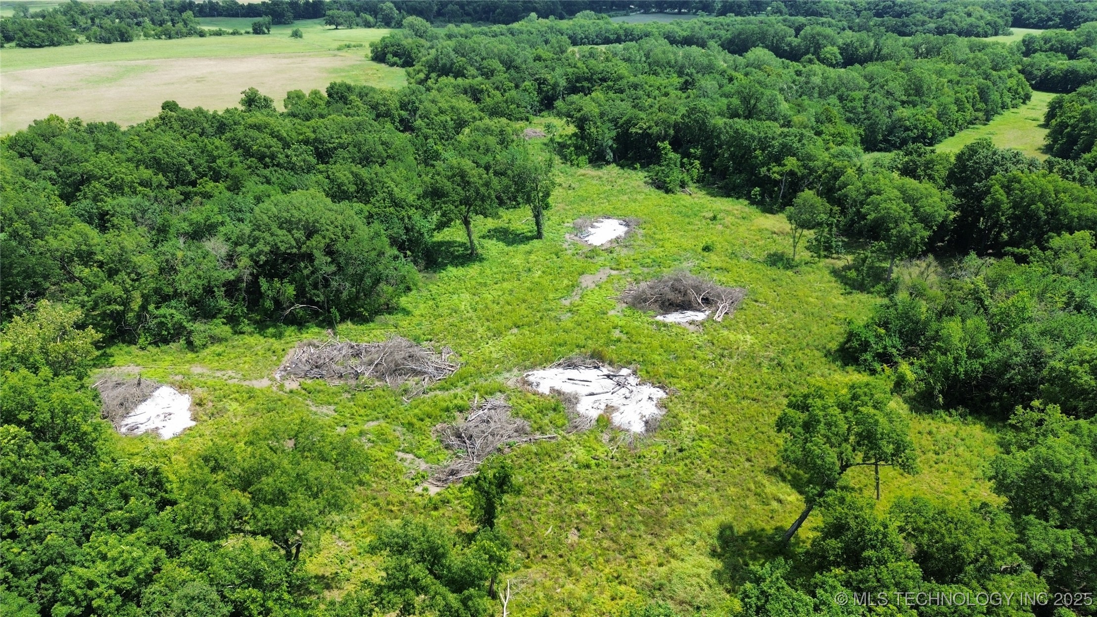 11185 E Gray Hill Milburn OK 73450
