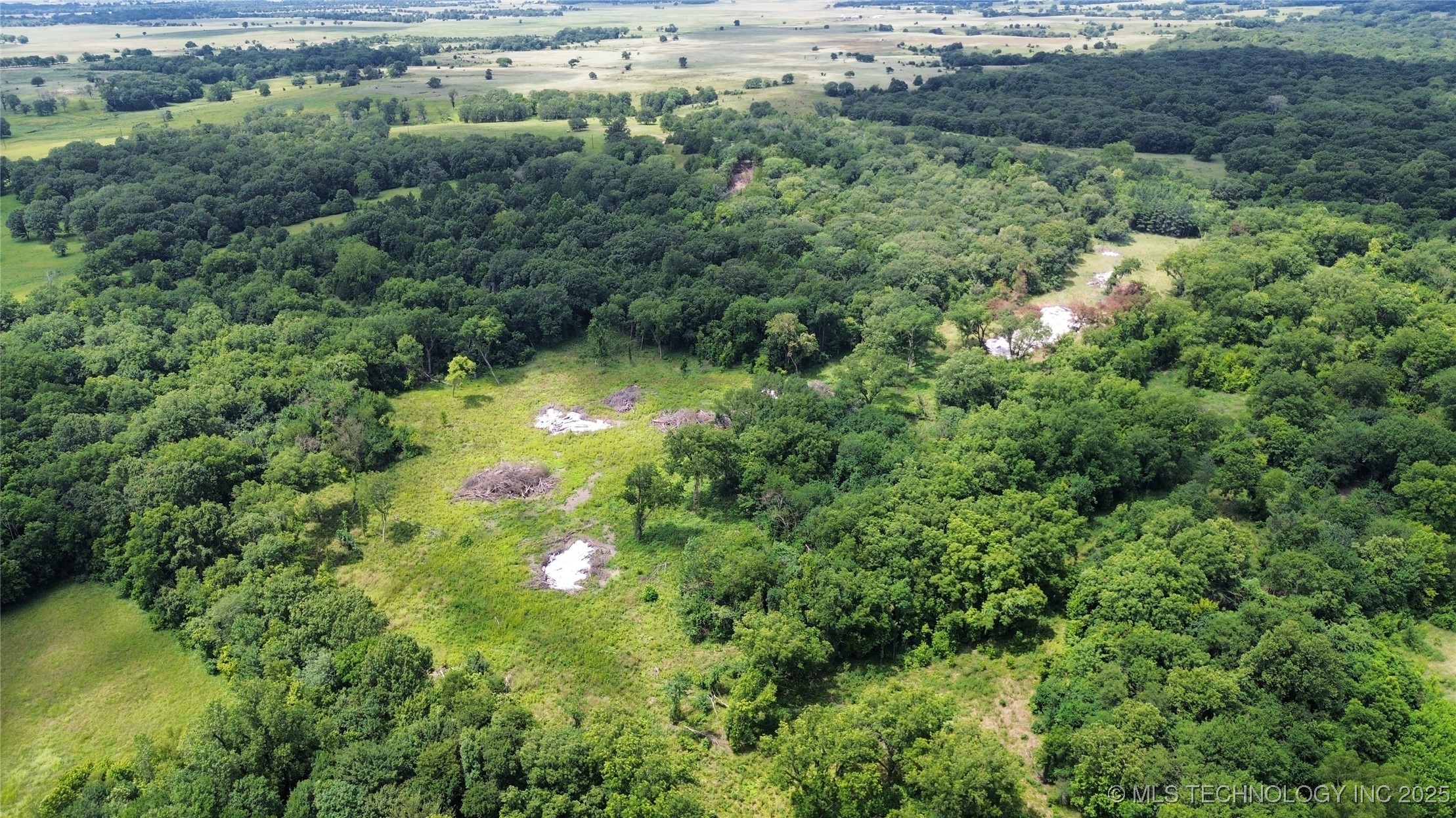11185 E Gray Hill Milburn OK 73450