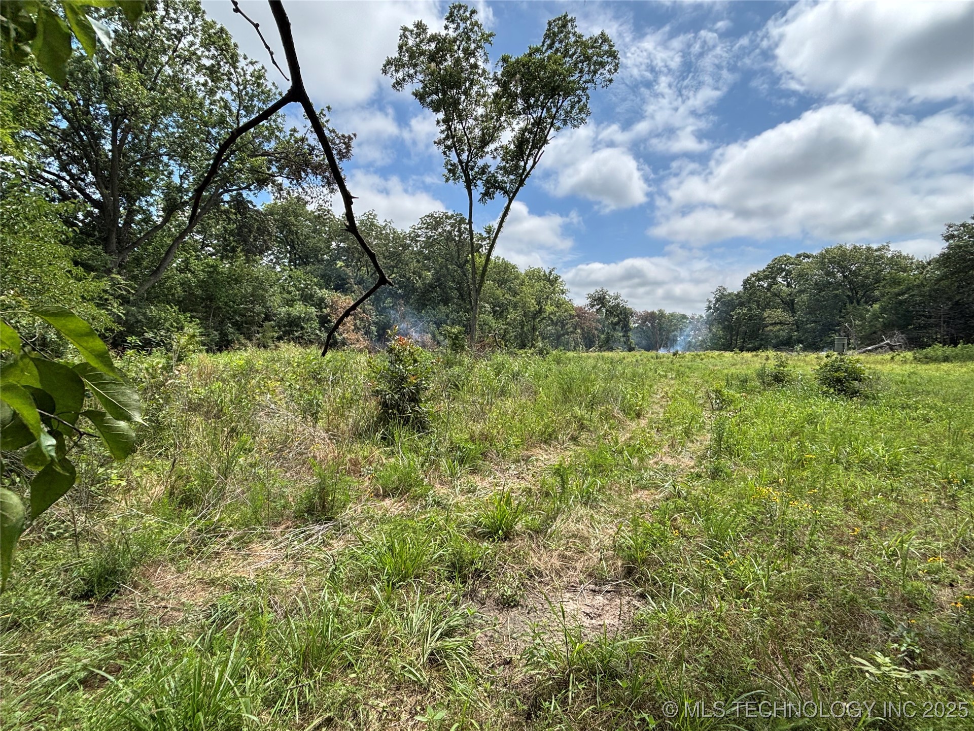 11185 E Gray Hill Milburn OK 73450