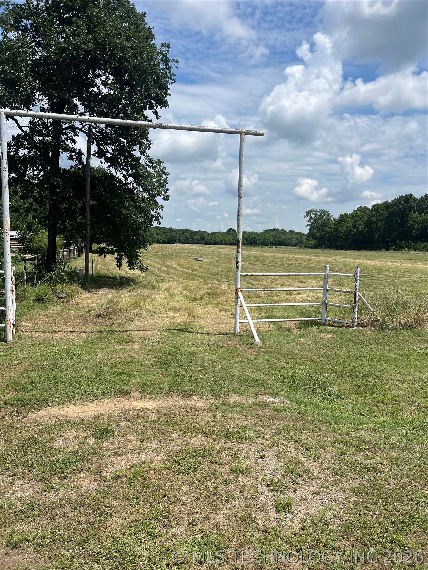 Conifer Road Henryetta OK 74437