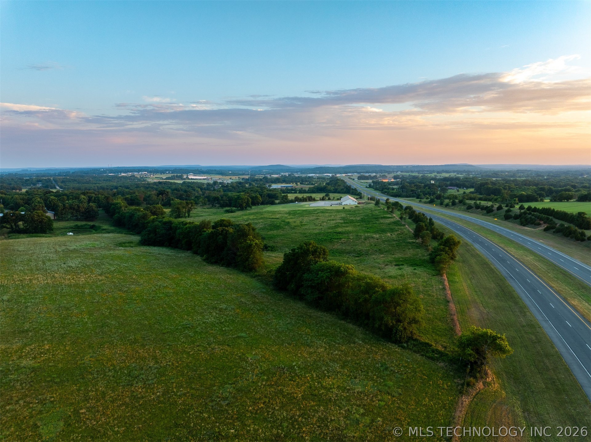 17022 W Grandview Road Tahlequah OK 74464