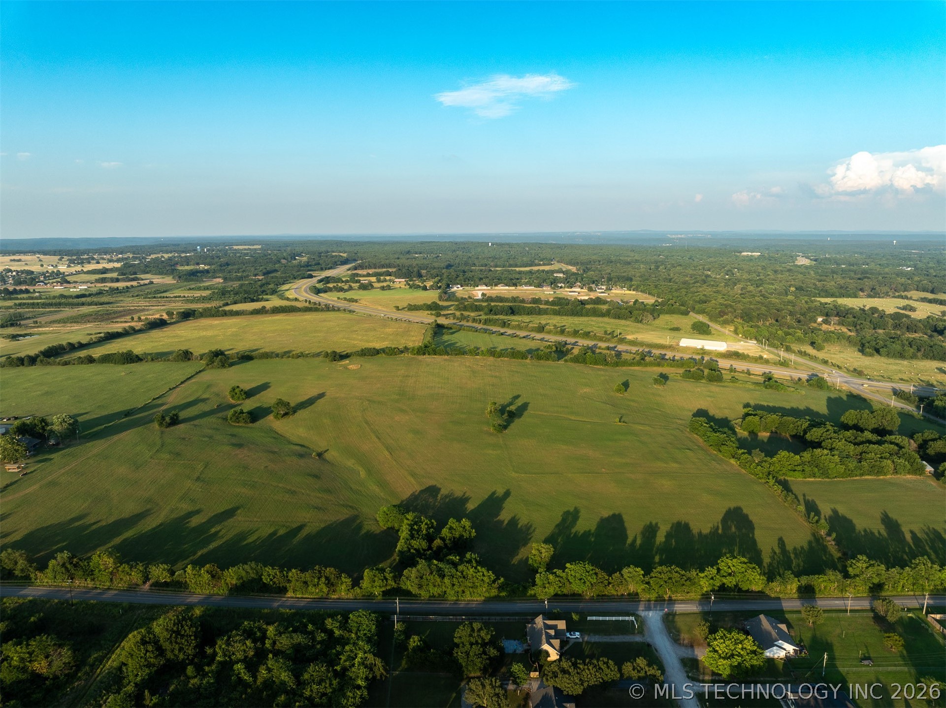 17022 W Grandview Road Tahlequah OK 74464