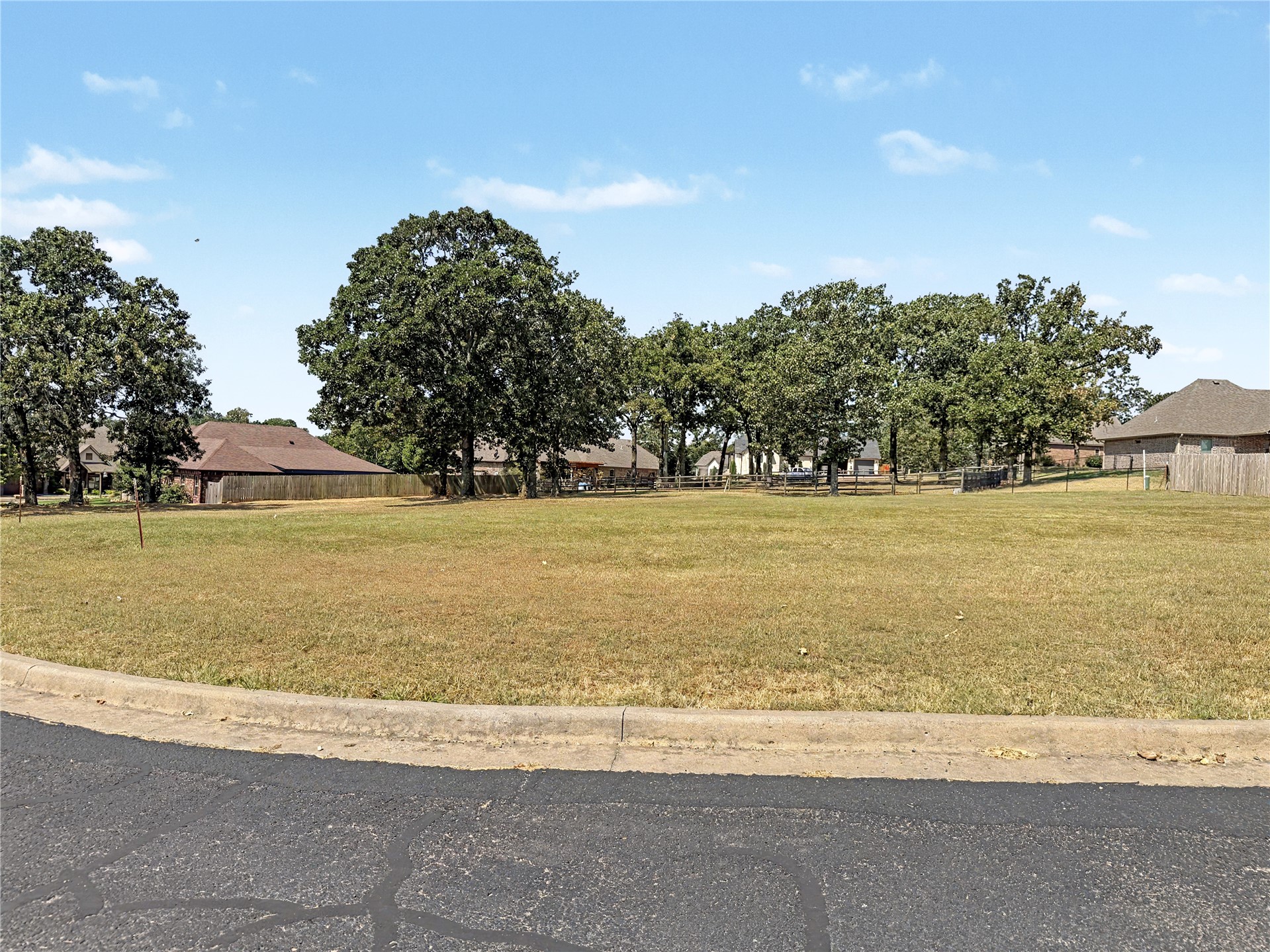 1445 N Angus Avenue Tahlequah OK 74464