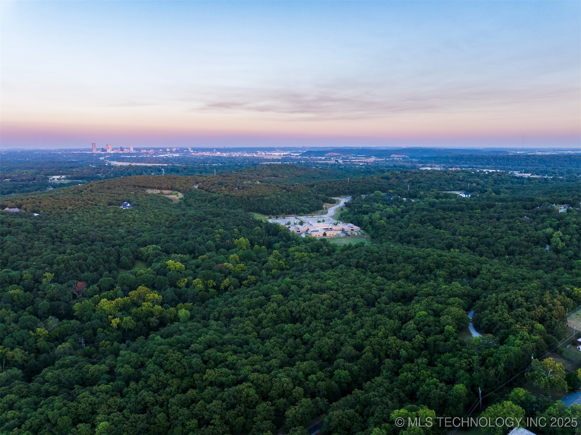 9 Deer Creek Trail Sand Springs OK 74063