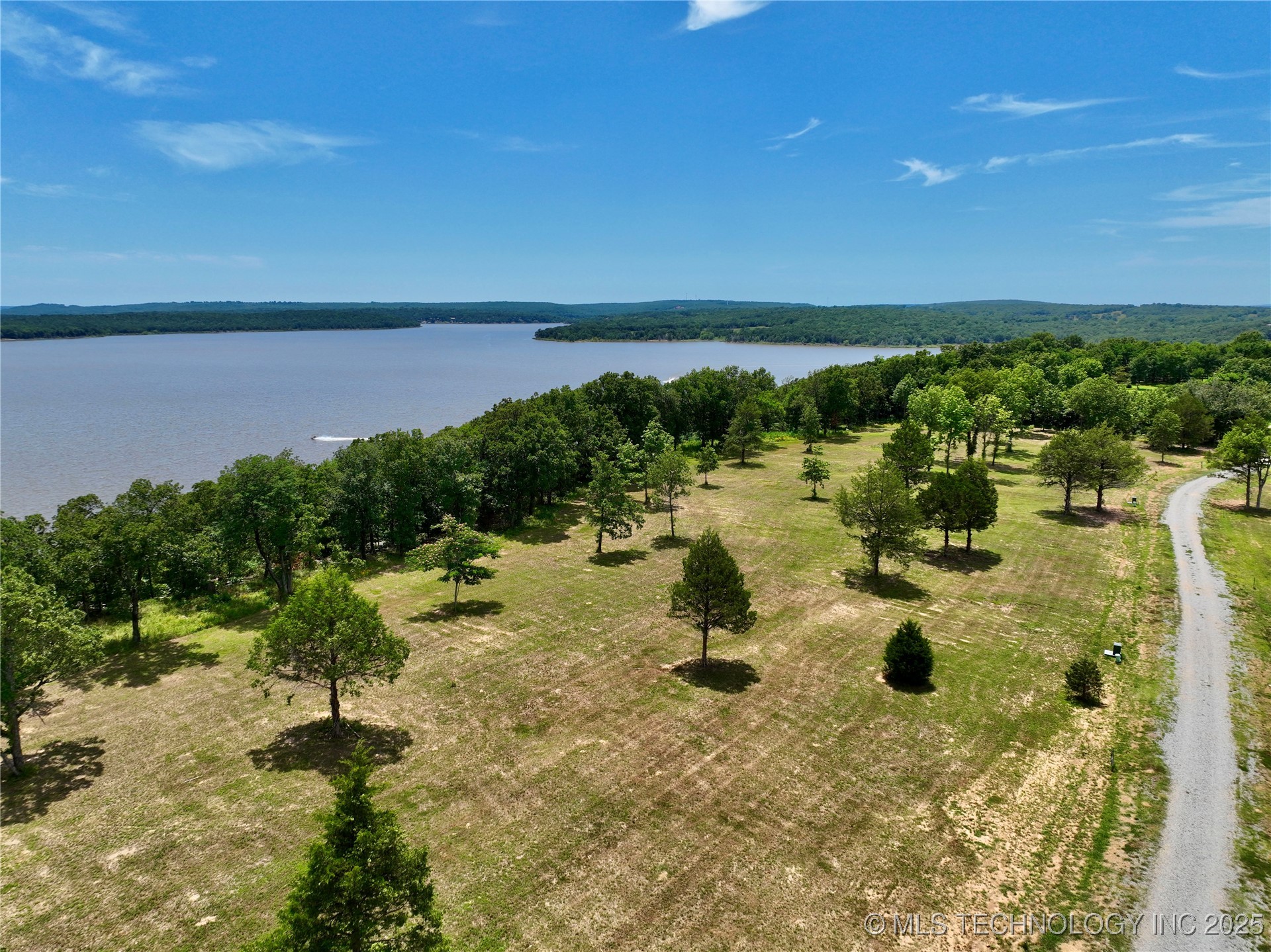 10 Kathy Lane Eufaula OK 74432