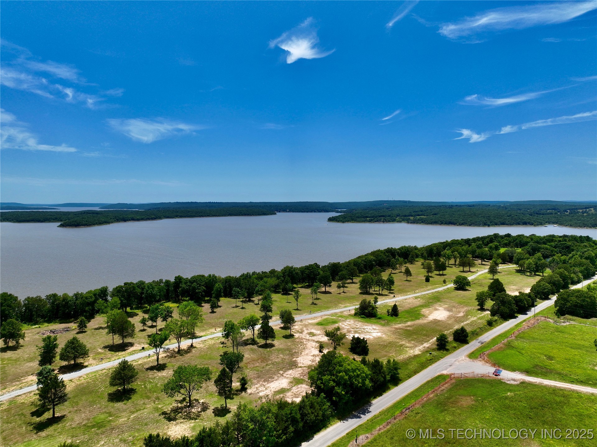 19 Kathy Lane Eufaula OK 74432