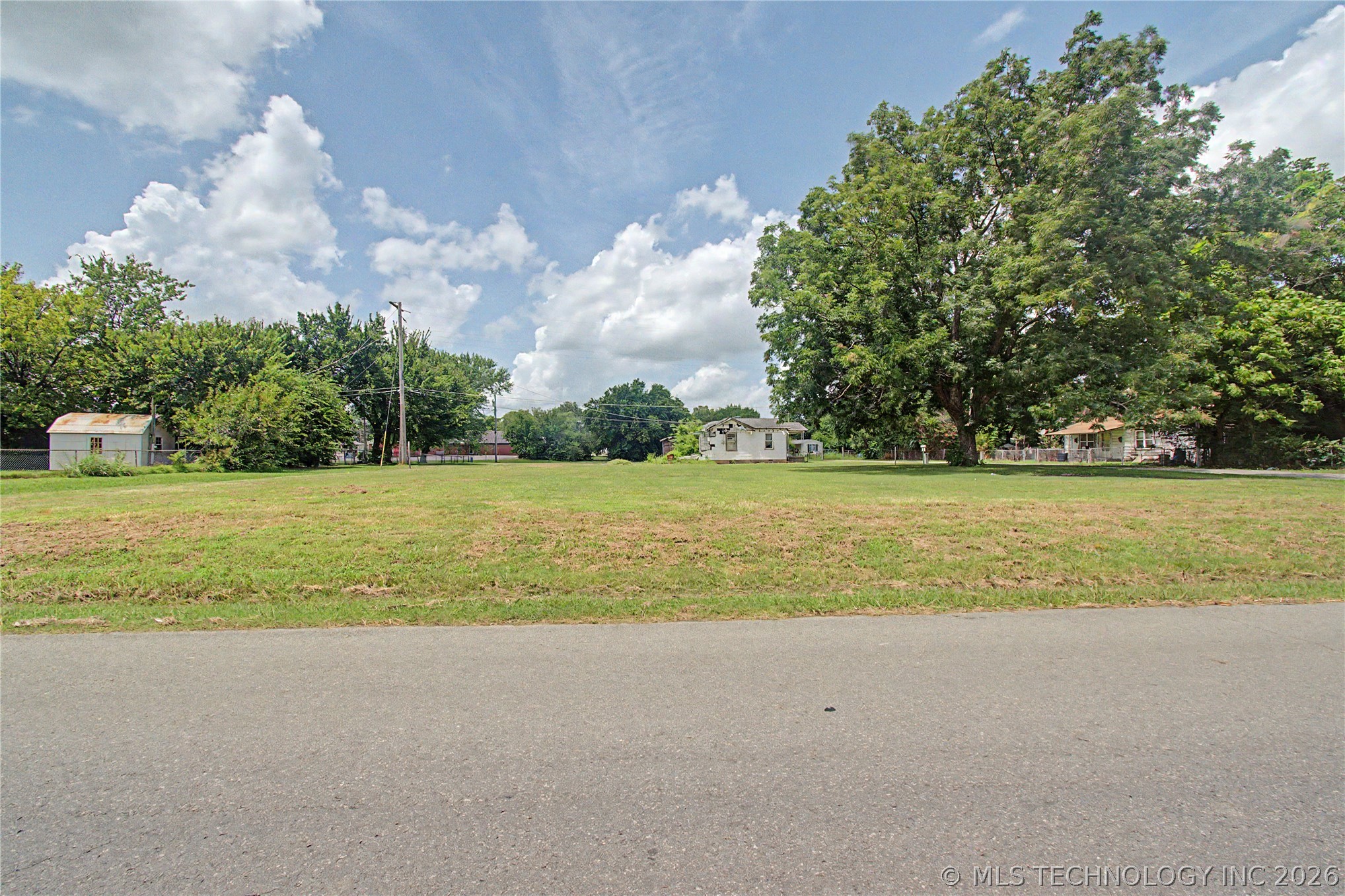 408 NW Main Street Checotah OK 74426