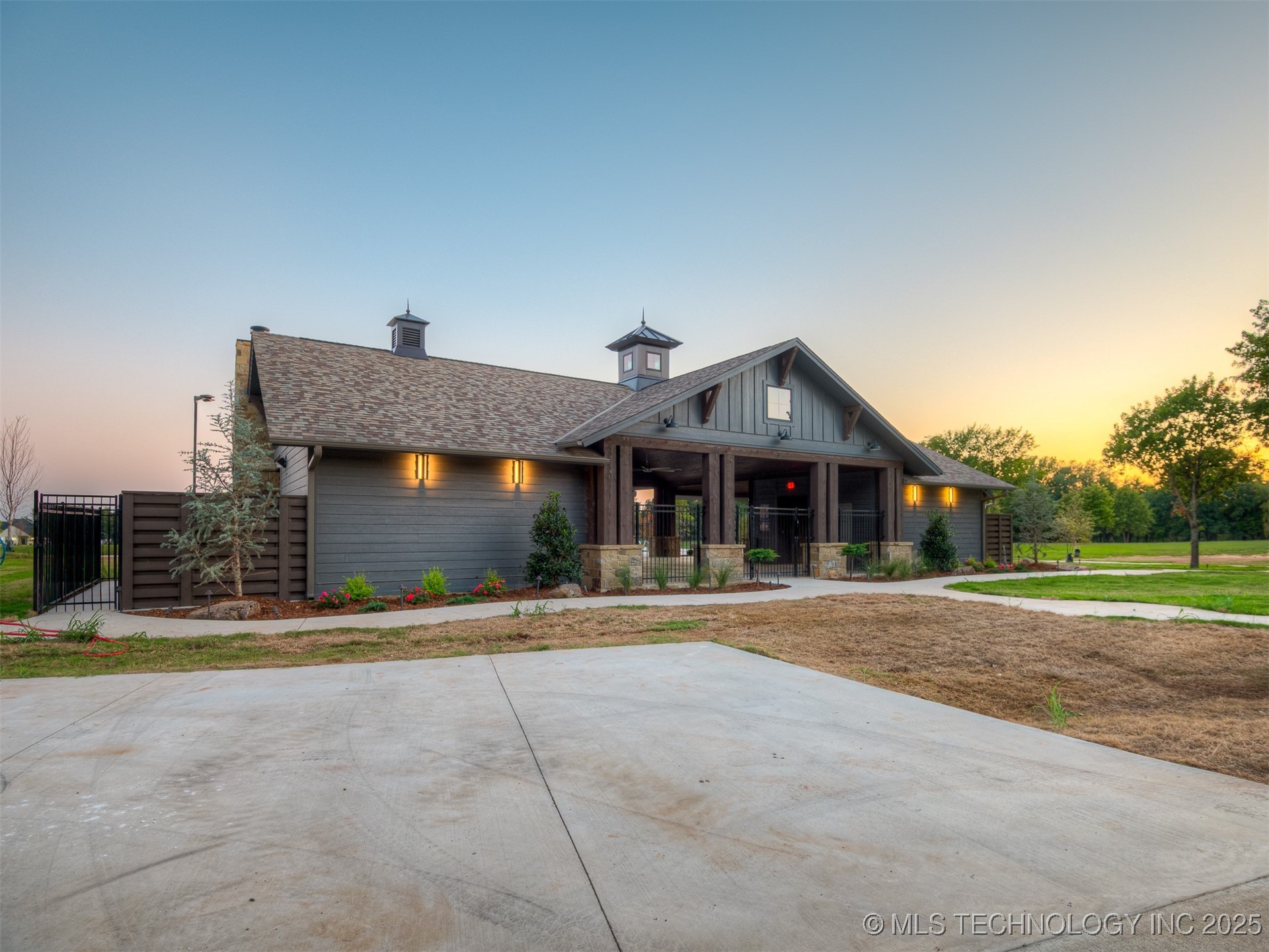 239 Patriot Pointe Eufaula OK 74432