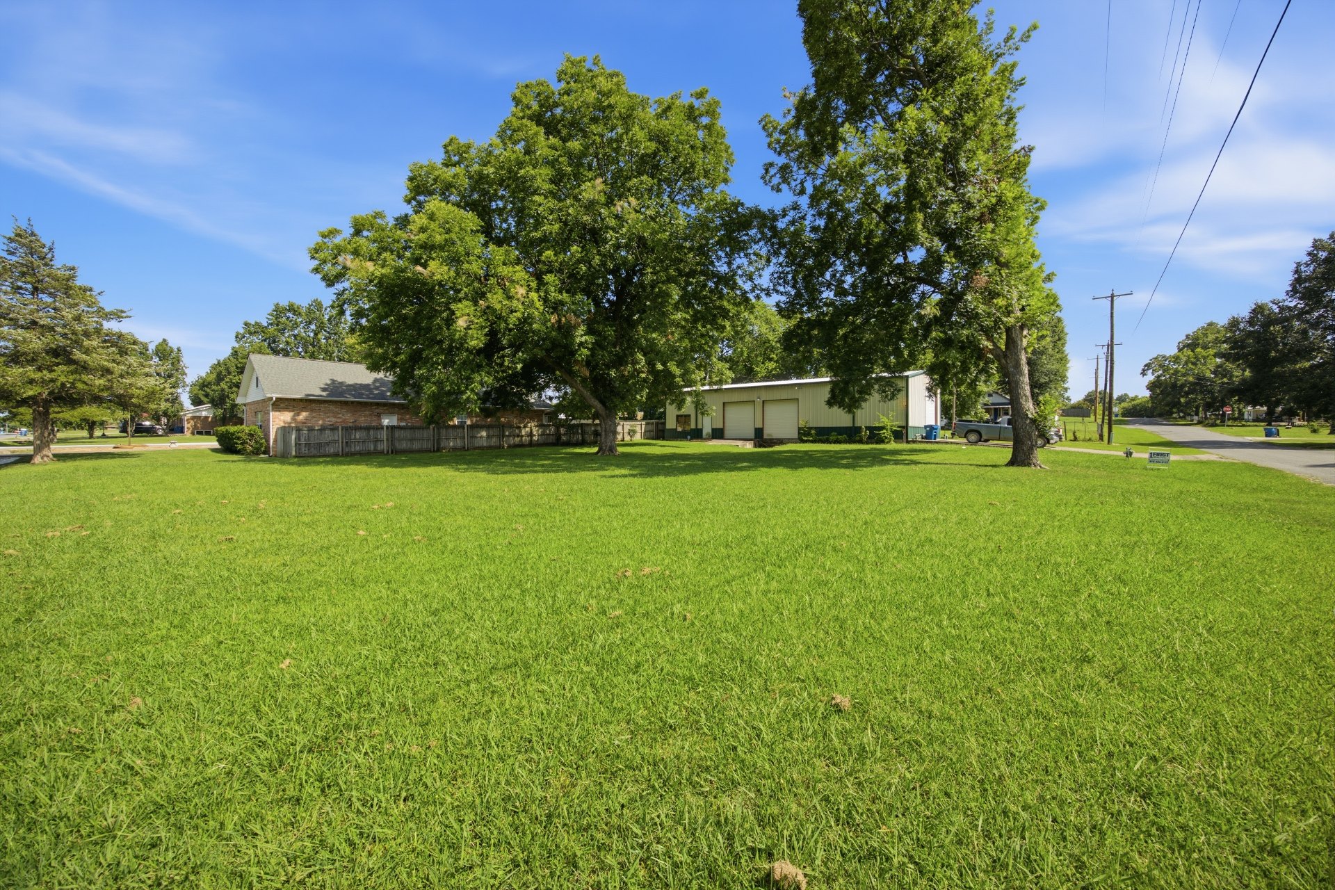 1406 N Hickory Street Mcalester OK 74501