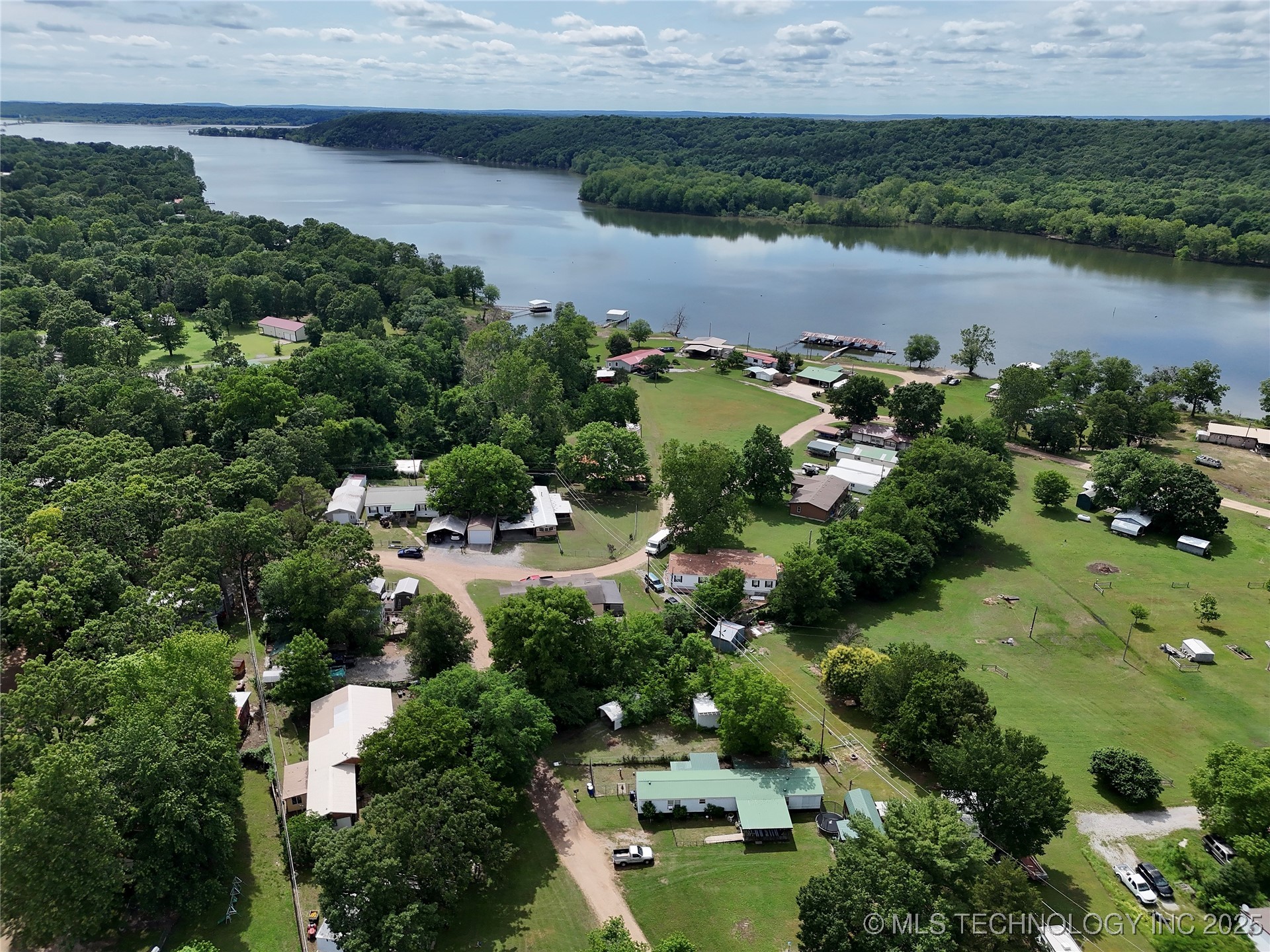 105 Oak Spavinaw OK 74366