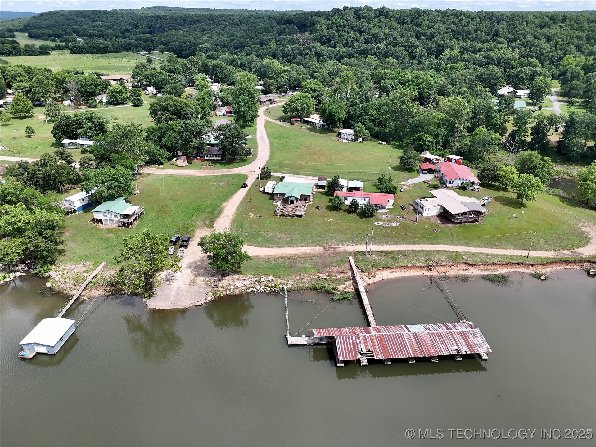 105 Oak Spavinaw OK 74366