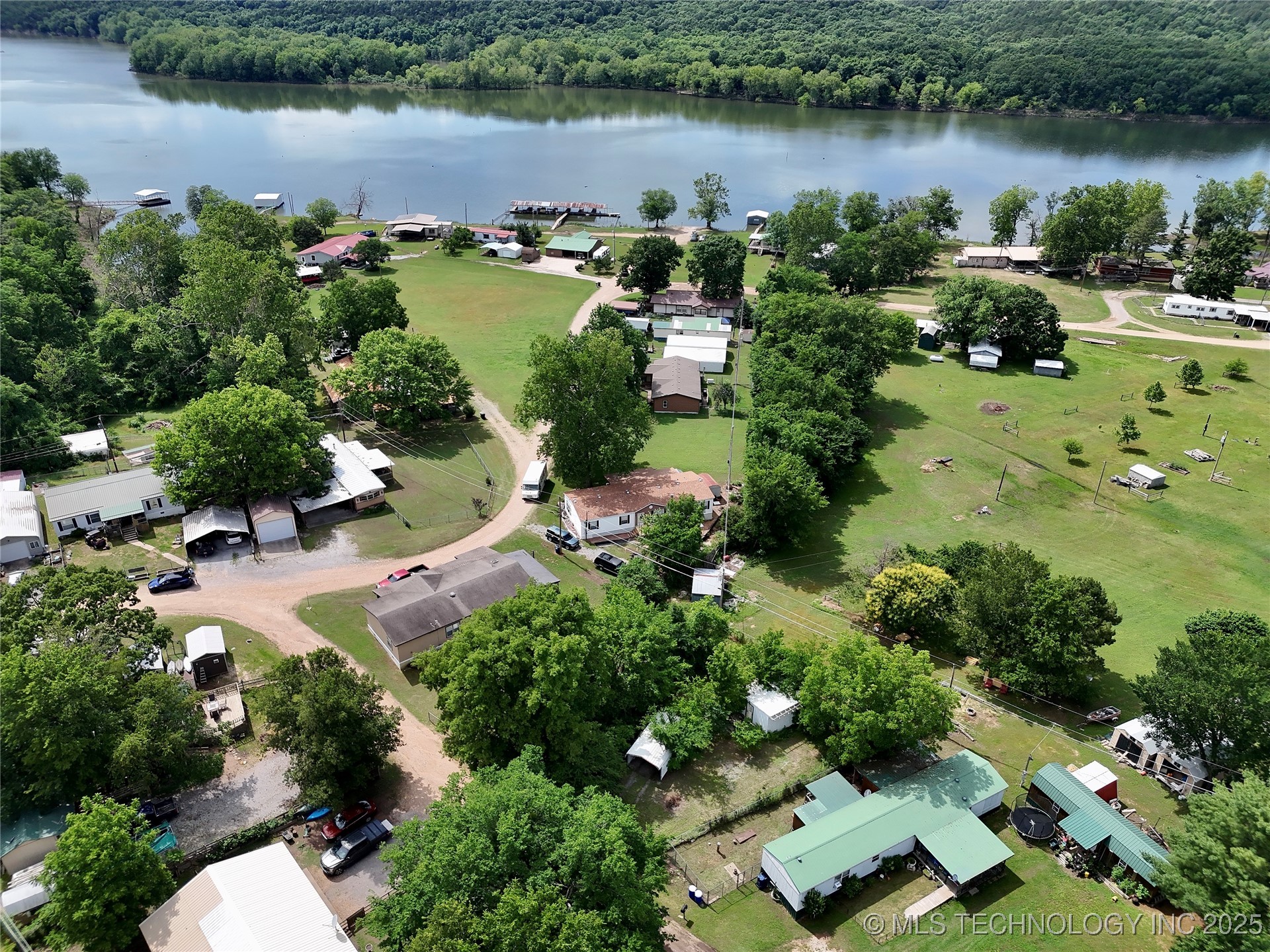 105 Oak Spavinaw OK 74366