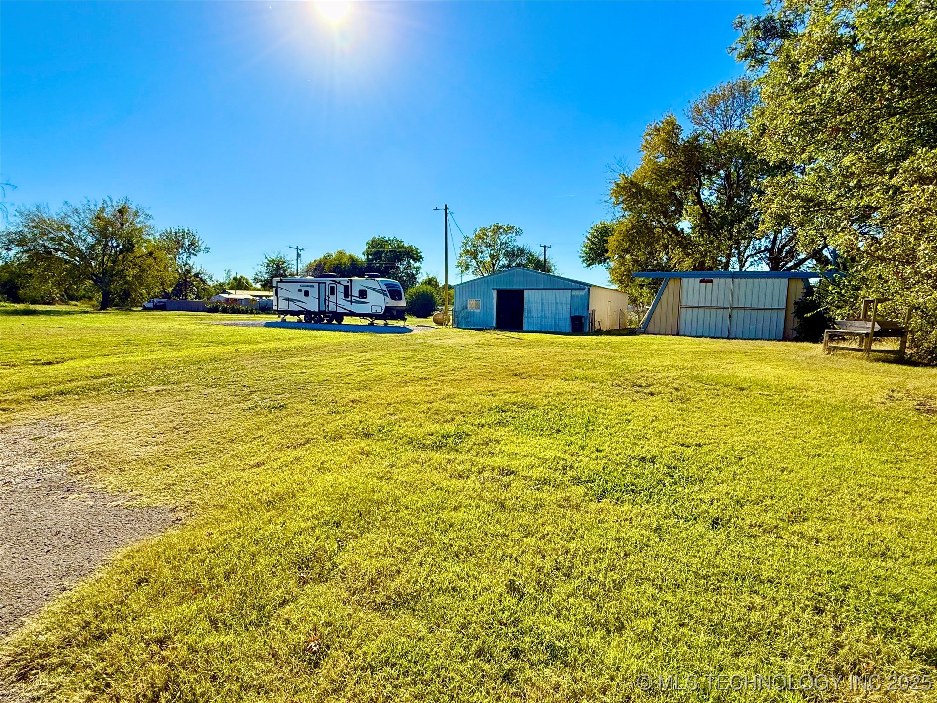 704 E 2nd Avenue Warner OK 74469
