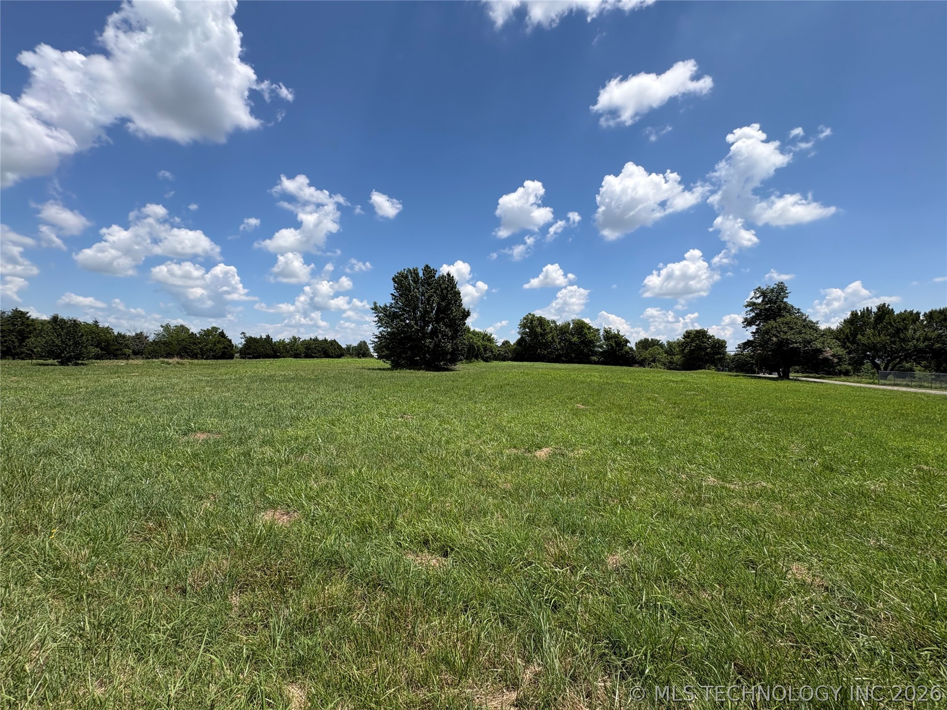 9011 N Hudson Avenue Sperry OK 74073