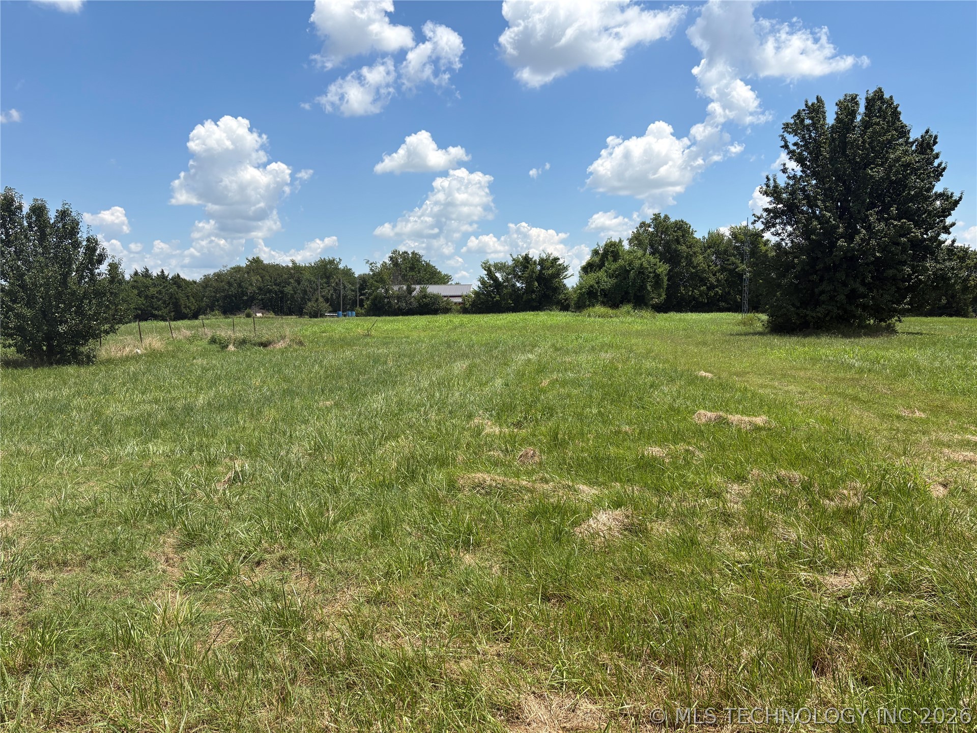 9011 N Hudson Avenue Sperry OK 74073
