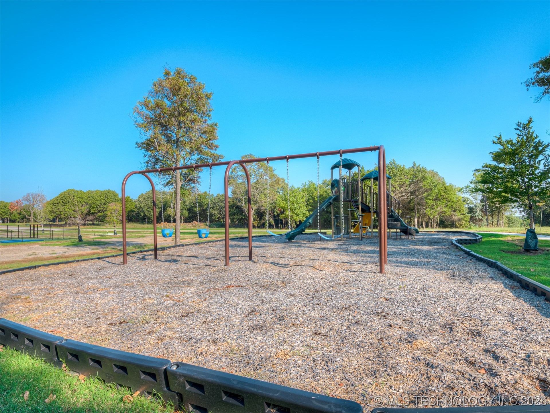 205 Patriot Pointe Eufaula OK 74432