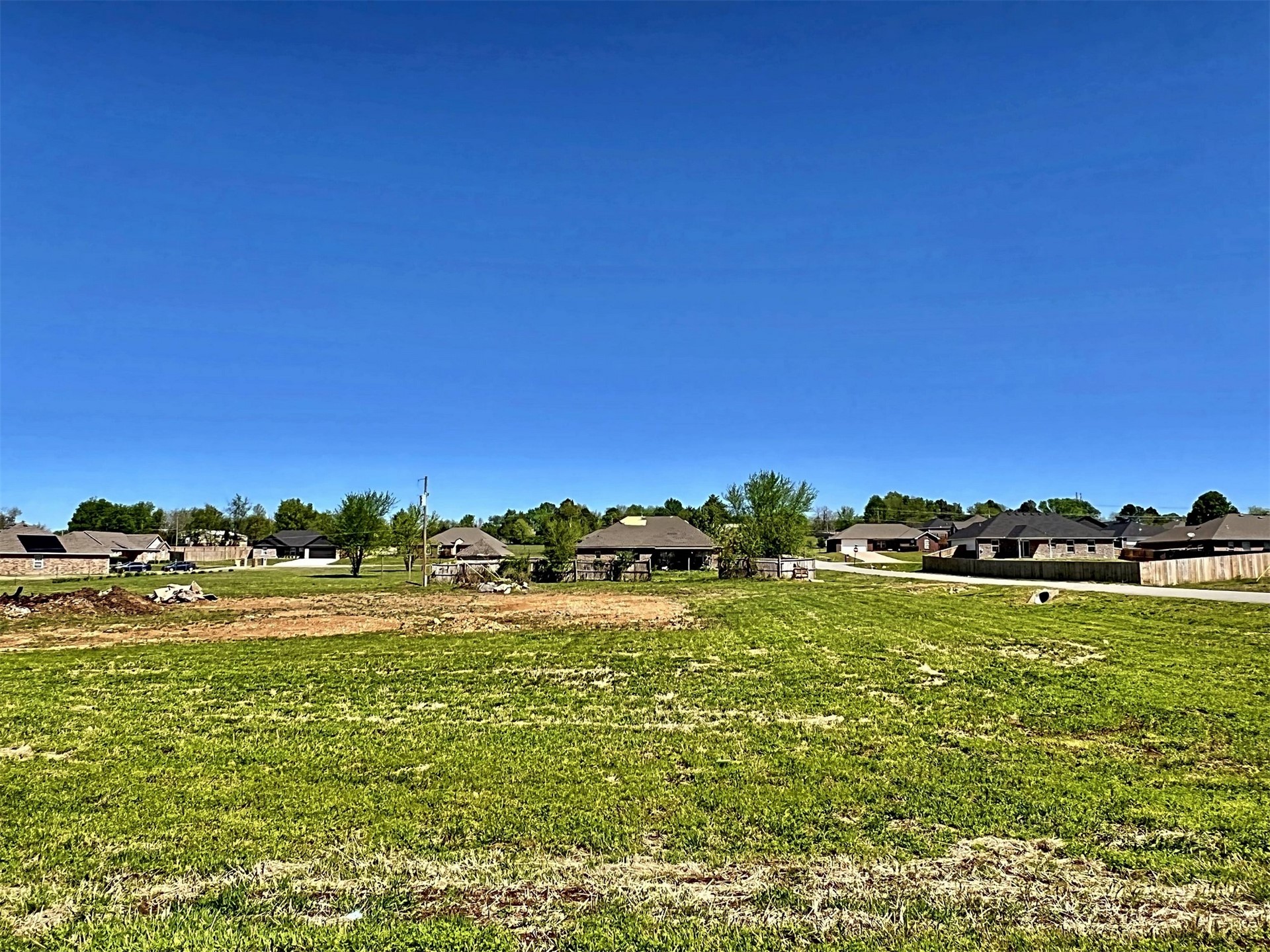 17540 W Tray Road Tahlequah OK 74464