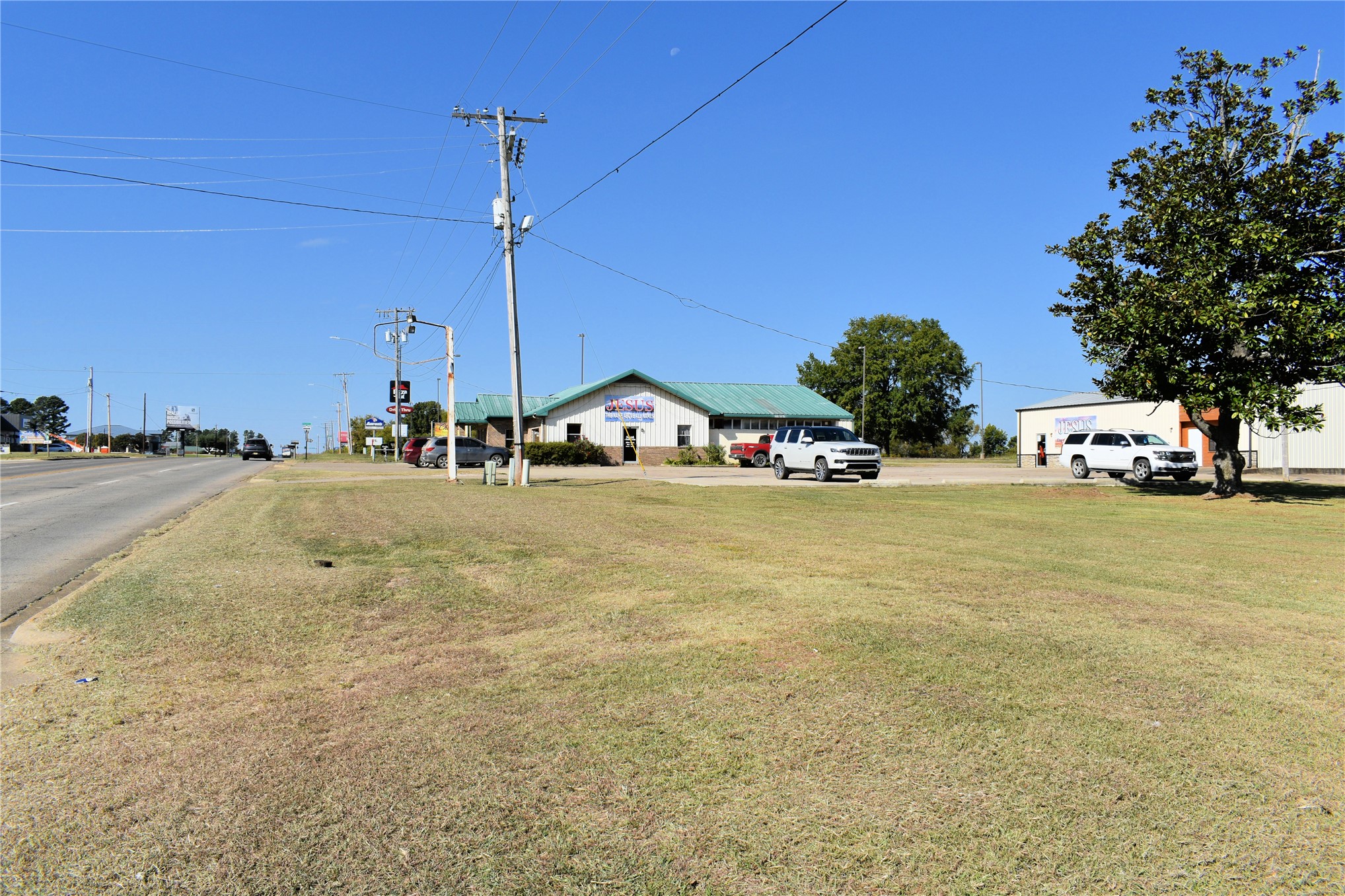 2017 E Washington Street Idabel OK 74745
