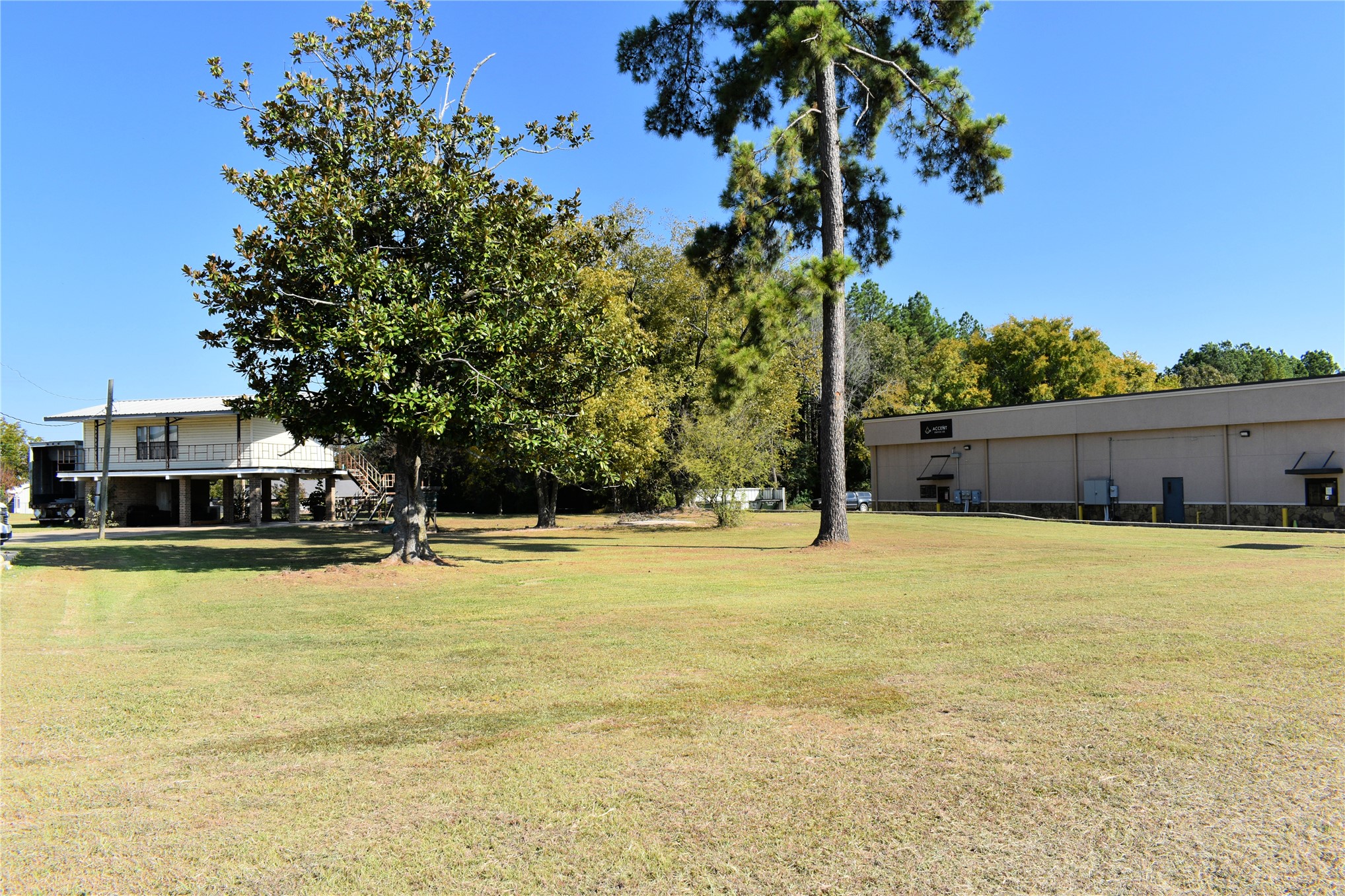 2017 E Washington Street Idabel OK 74745