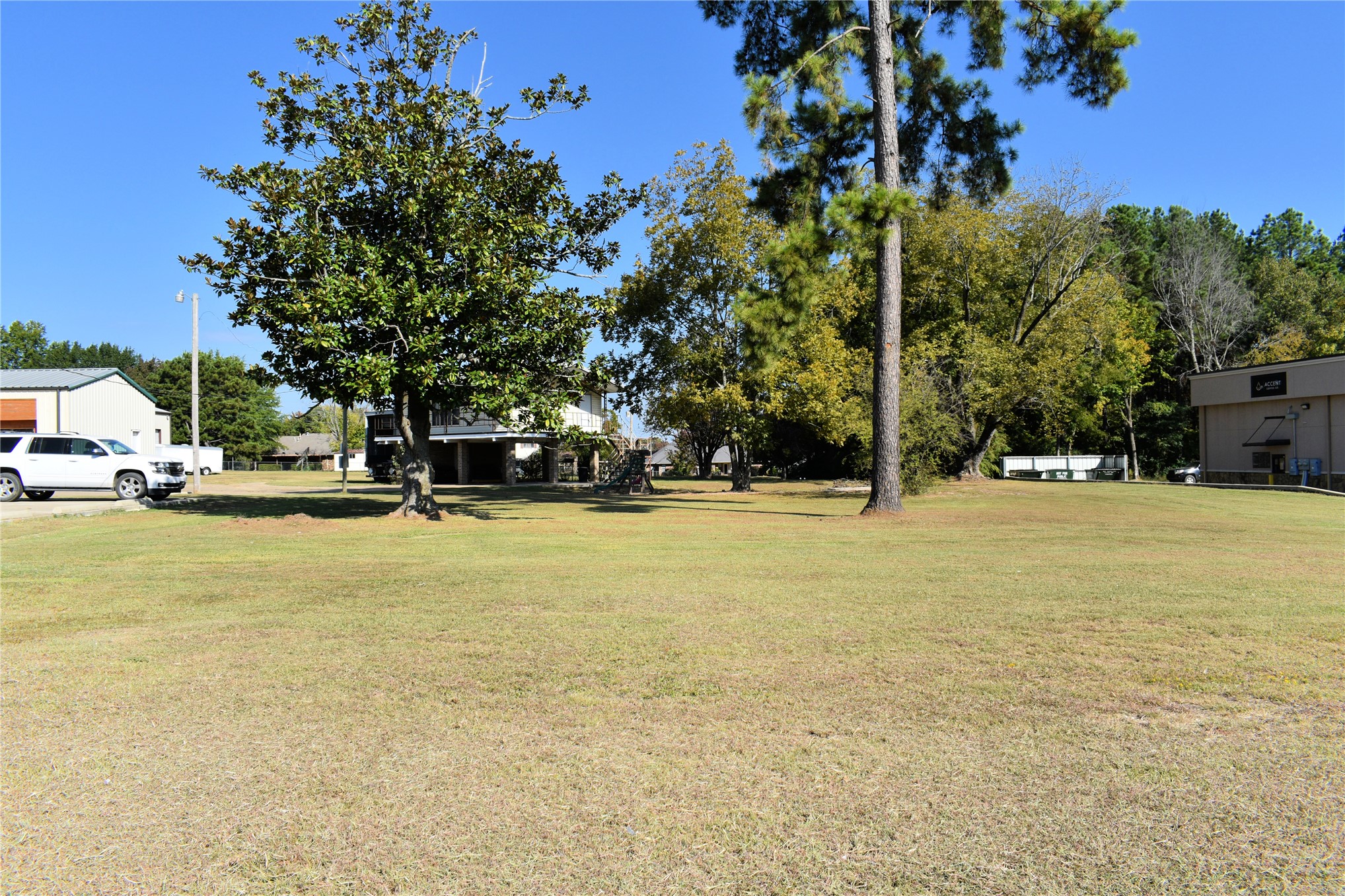 2017 E Washington Street Idabel OK 74745