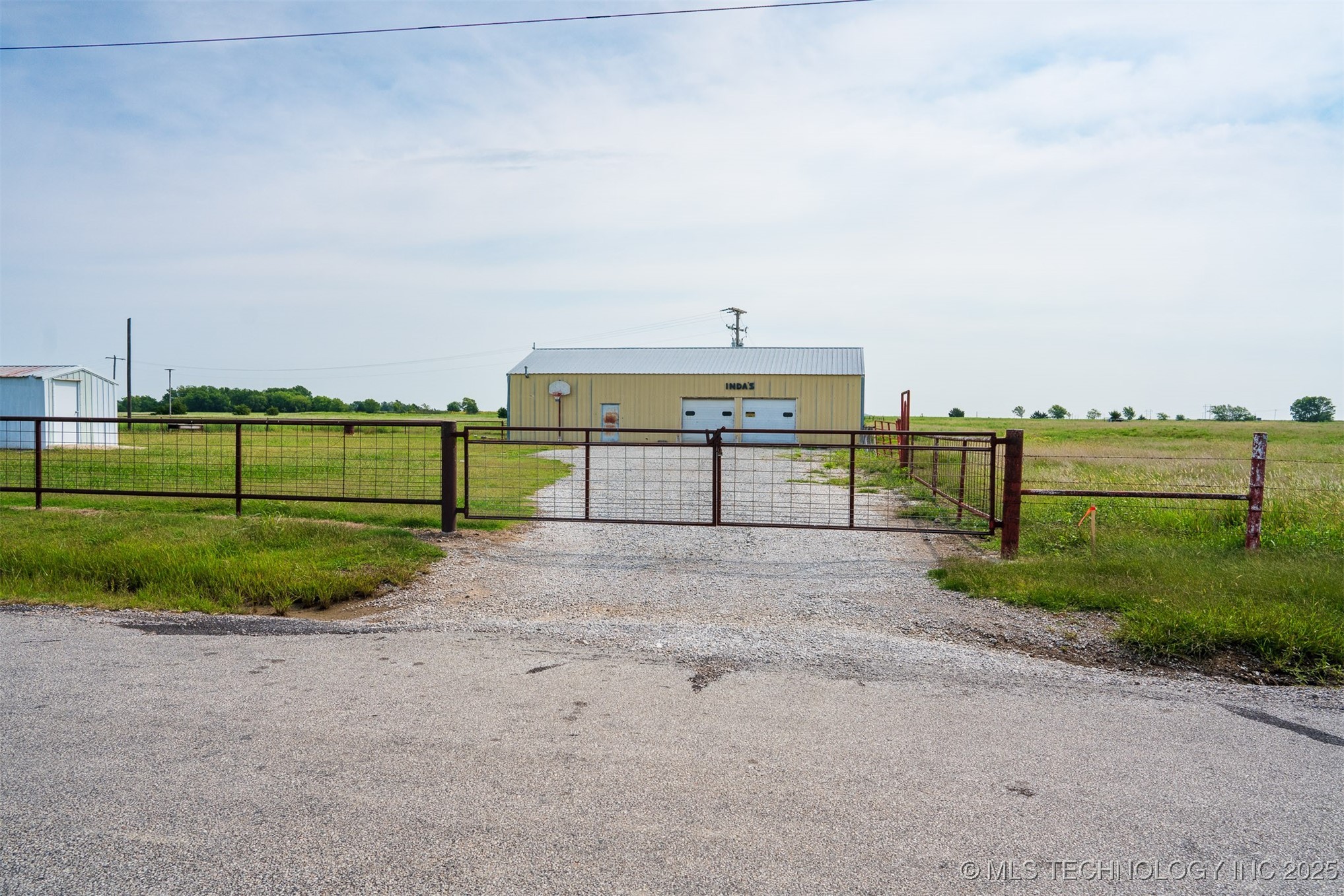 8 N 3990 Road Dewey OK 74029