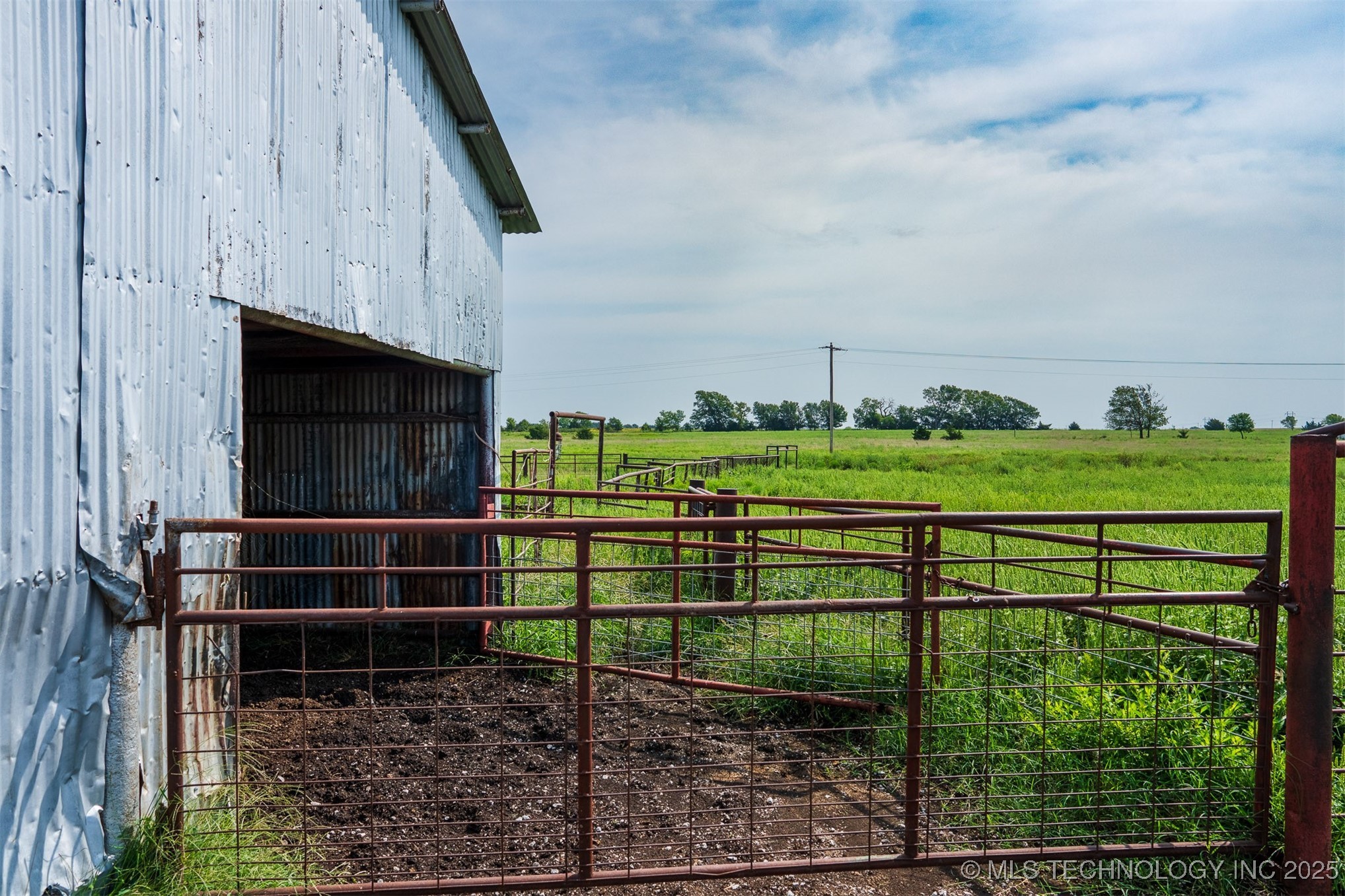 8 N 3990 Road Dewey OK 74029