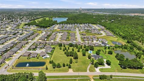633 E 131 Street S Jenks OK 74037
