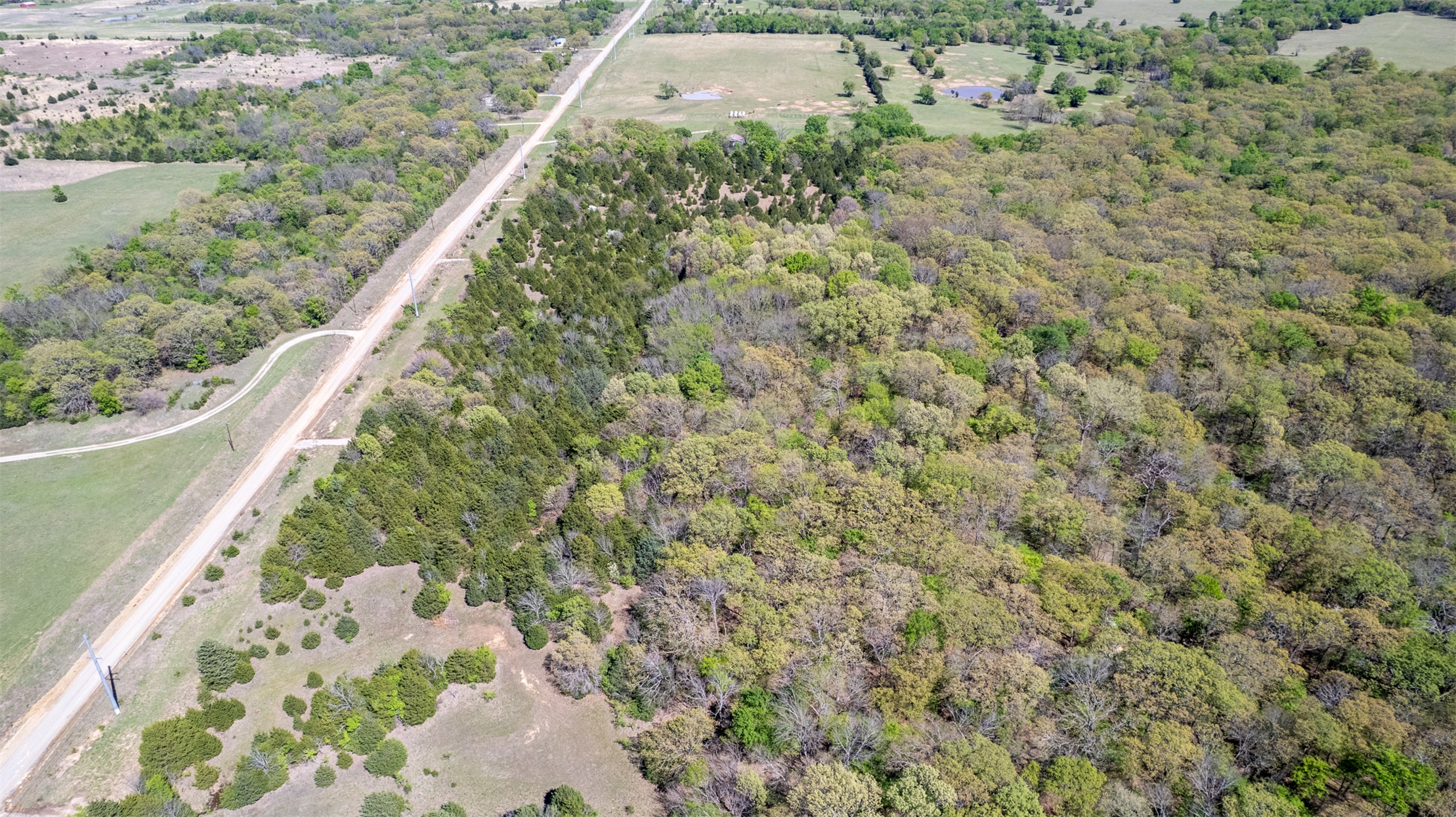 3 E 1180 Road Okemah OK 74859