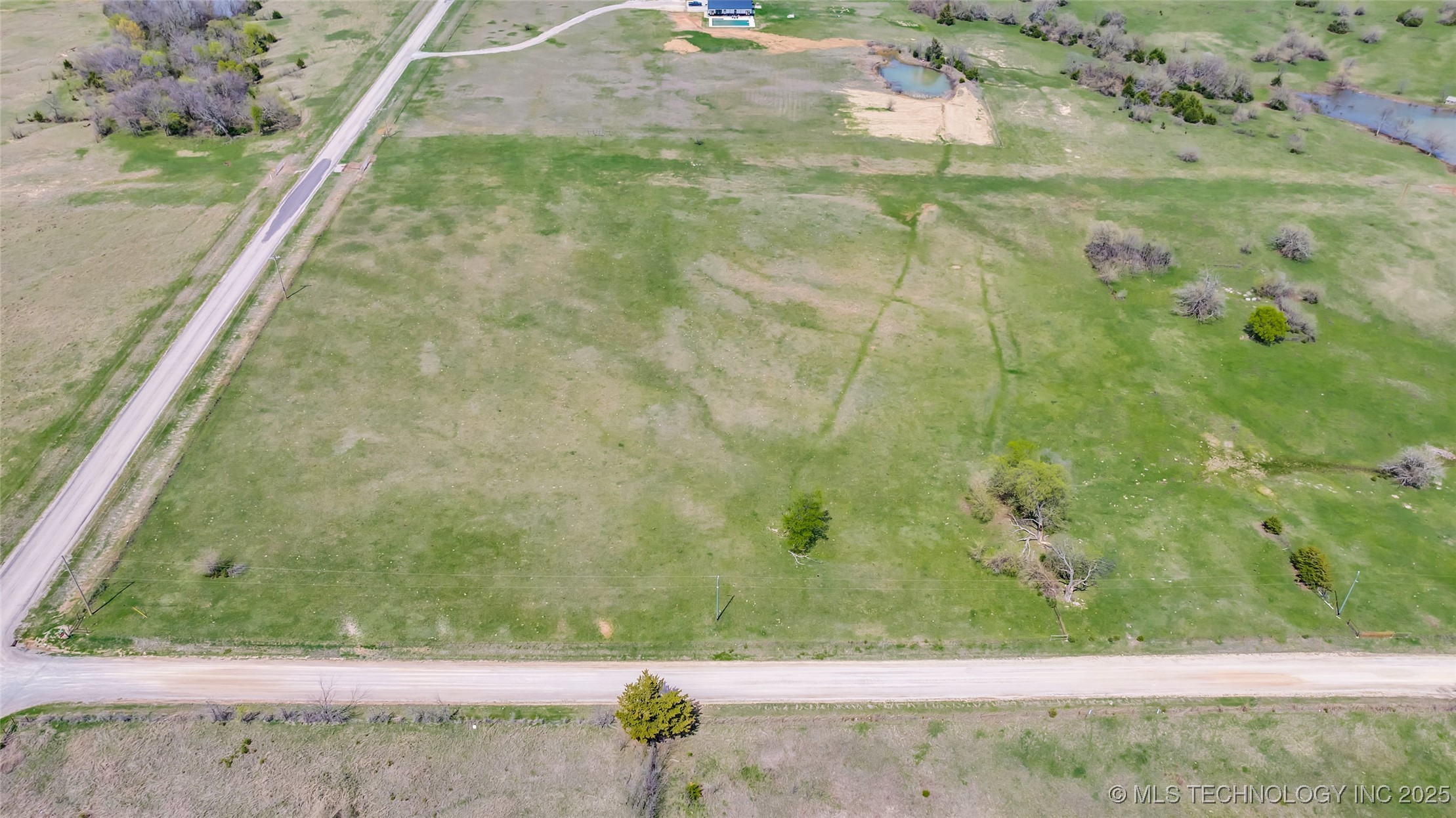 3894 Red Oak Sulphur OK 73086