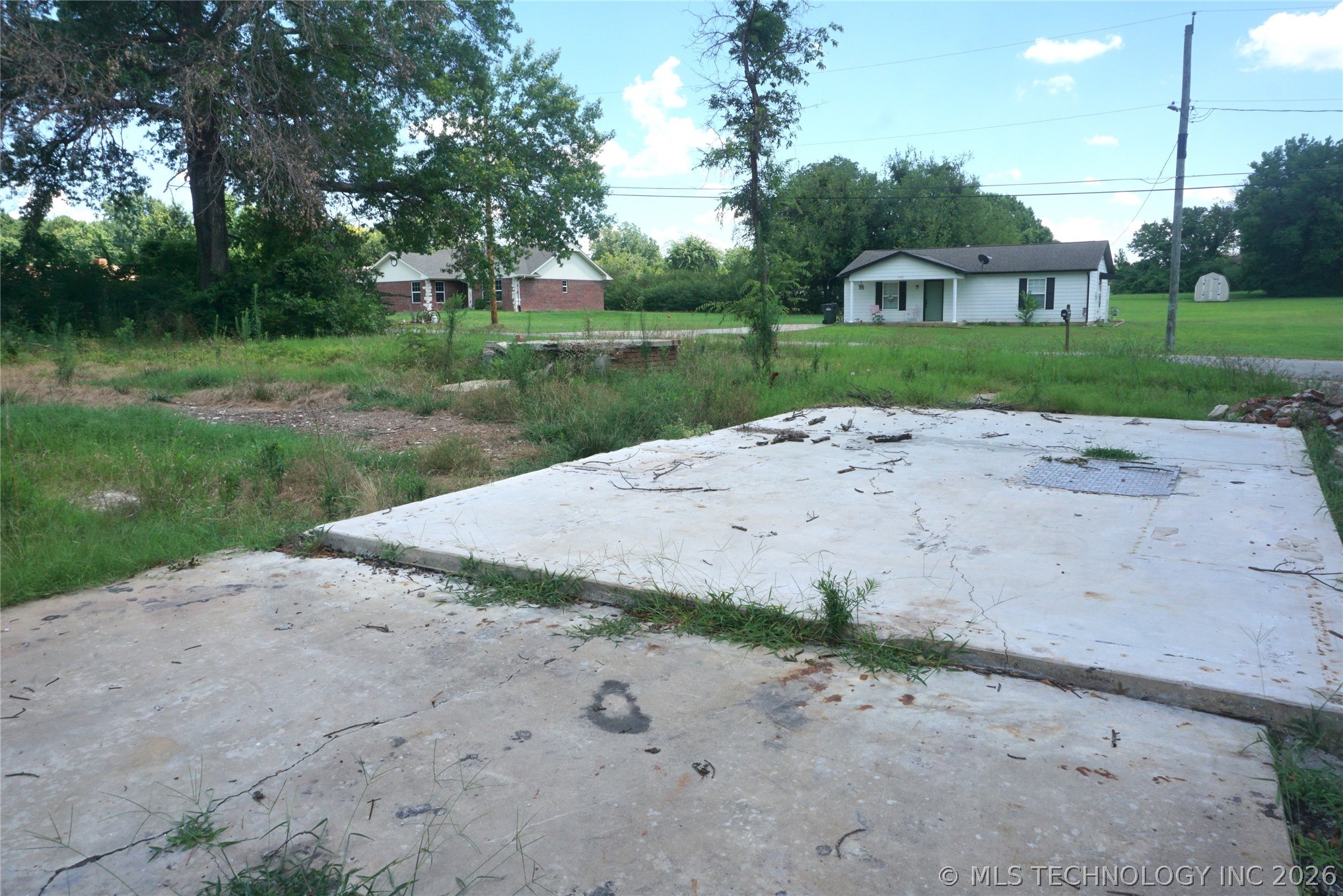 206 E Scott Street Henryetta OK 74437