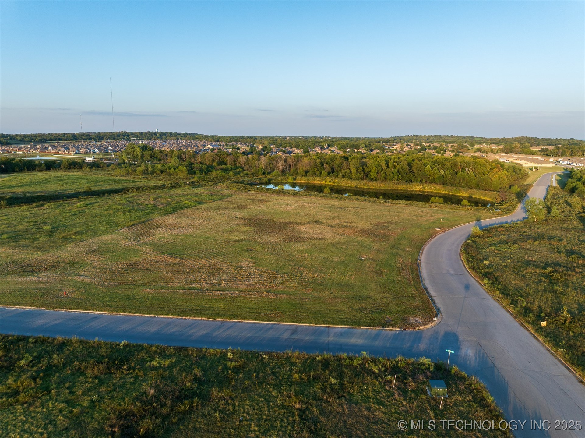 07 S 271st Eastavenue Coweta OK 74429