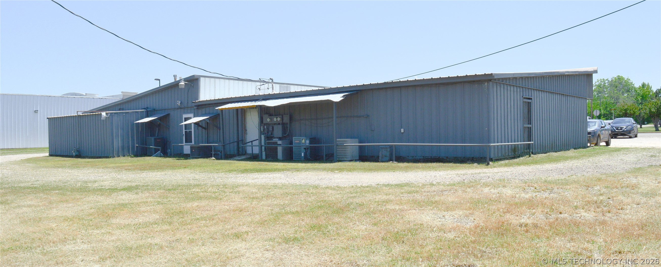 1207 E Jackson Hugo OK 74743