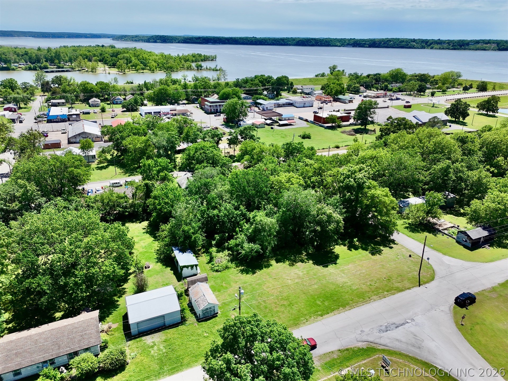210 W Frontier Street Salina OK 74365