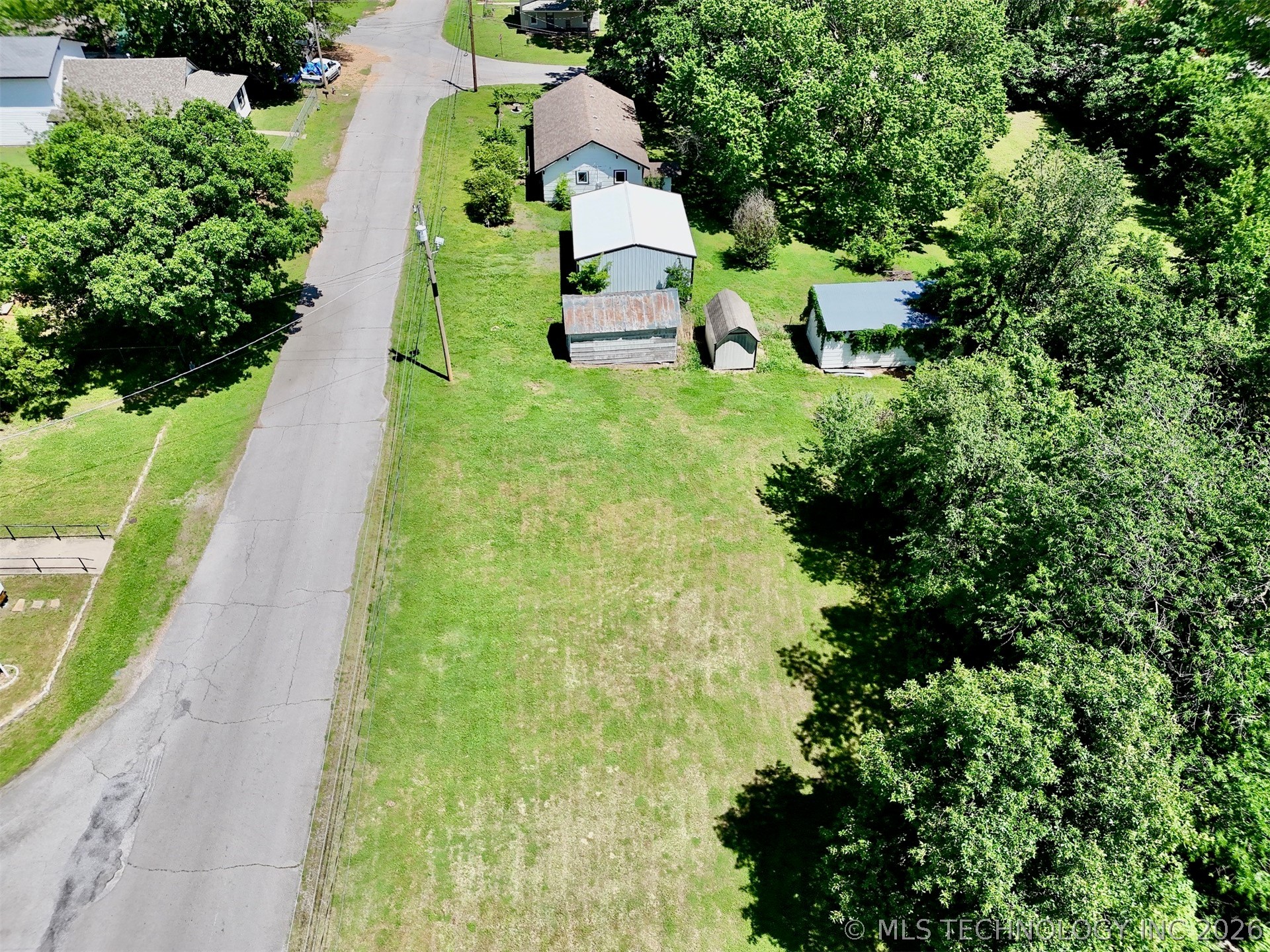 210 W Frontier Street Salina OK 74365