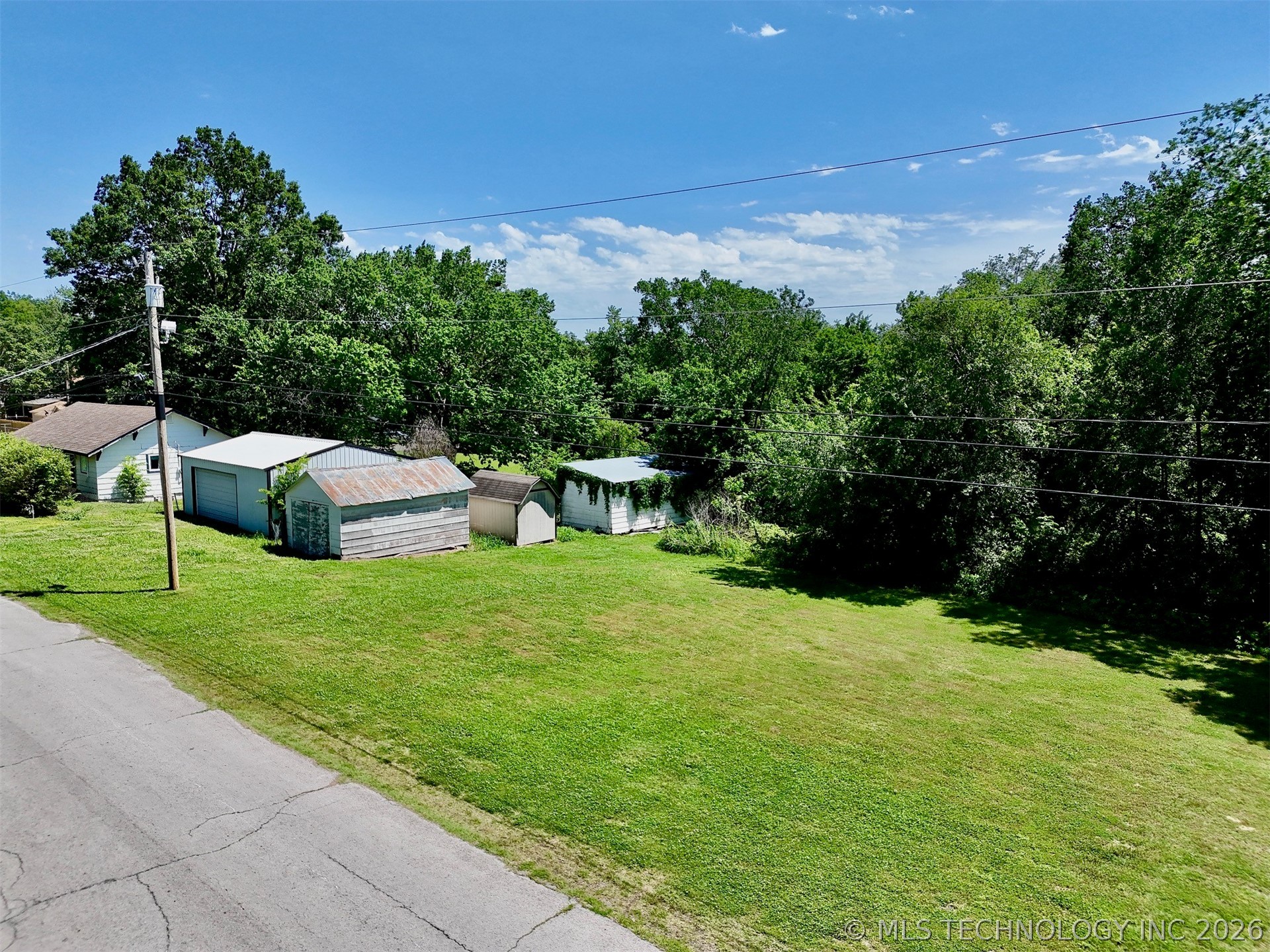 210 W Frontier Street Salina OK 74365