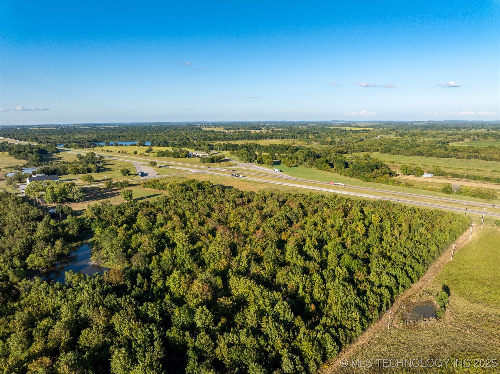 7 W 90th Street N Porter OK 74454