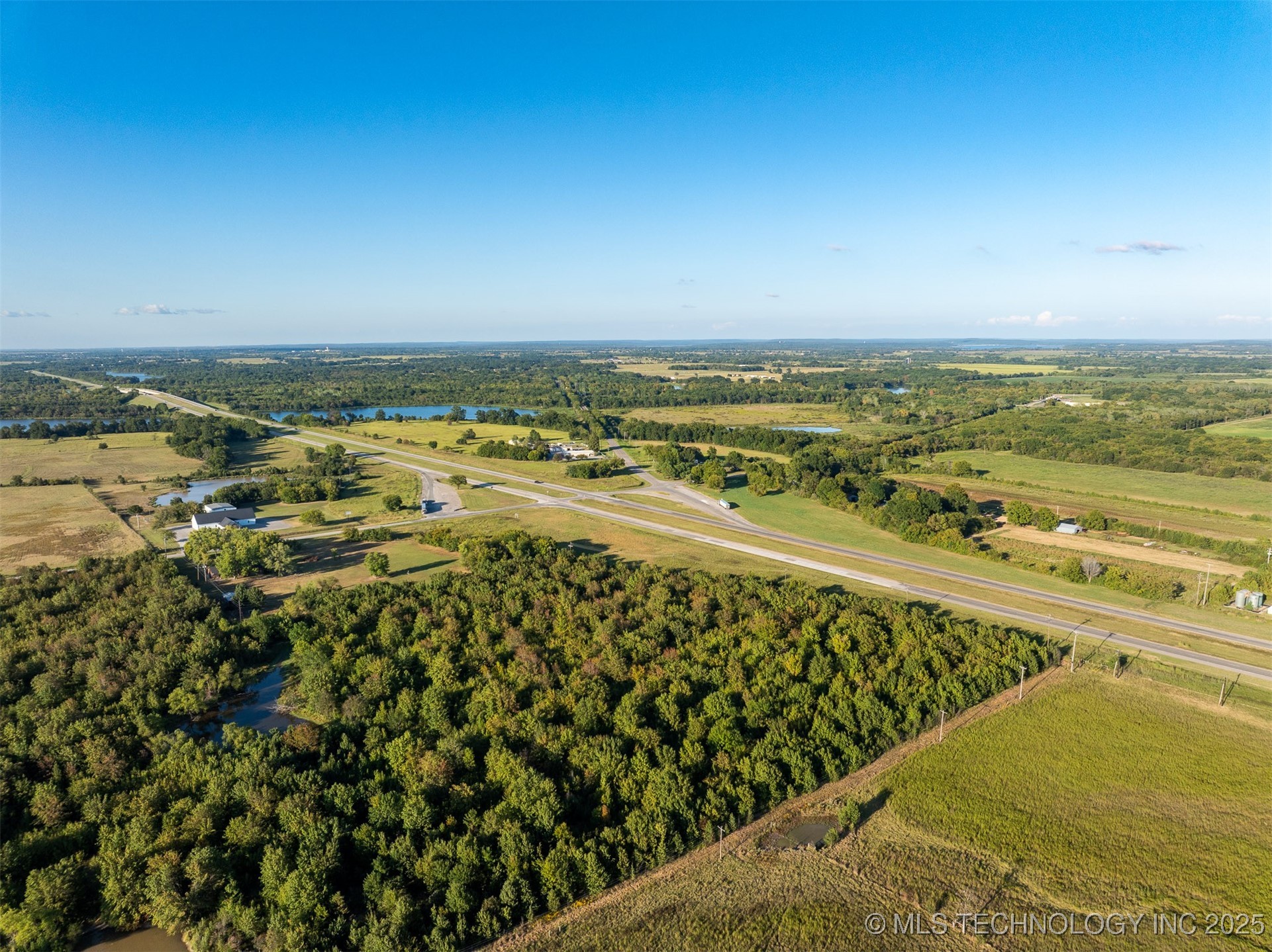 7 W 90th Street N Porter OK 74454