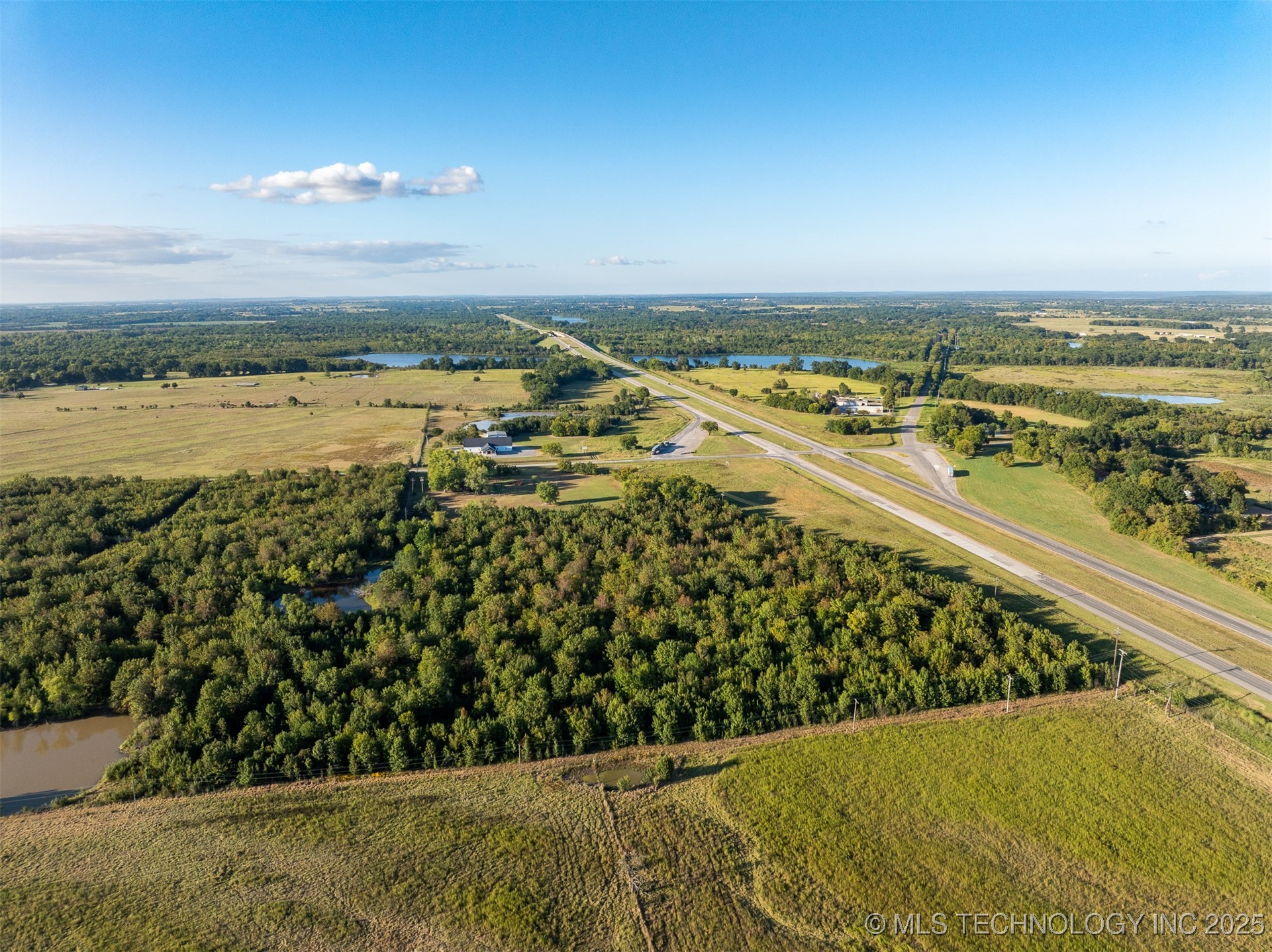 7 W 90th Street N Porter OK 74454