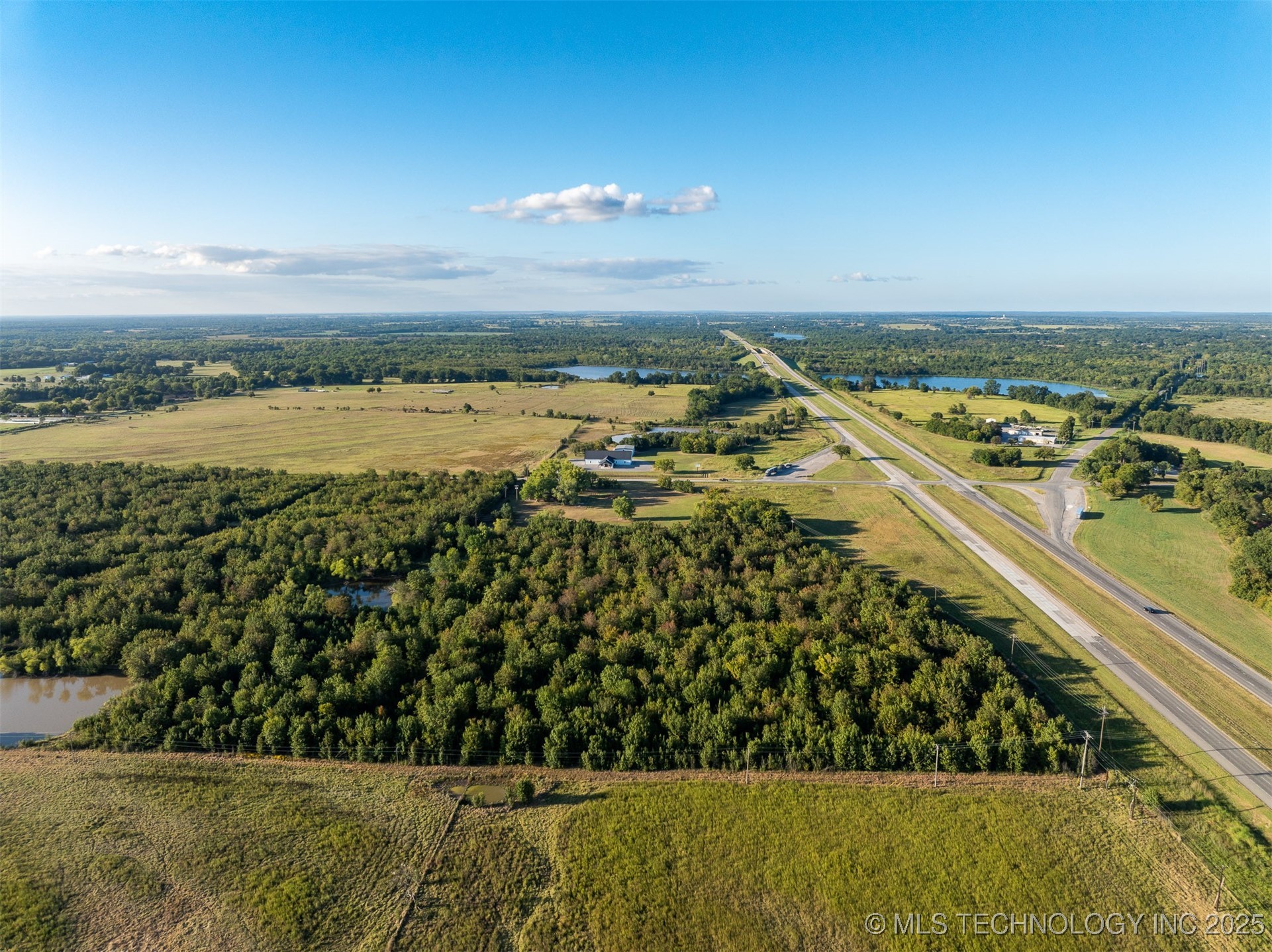 7 W 90th Street N Porter OK 74454