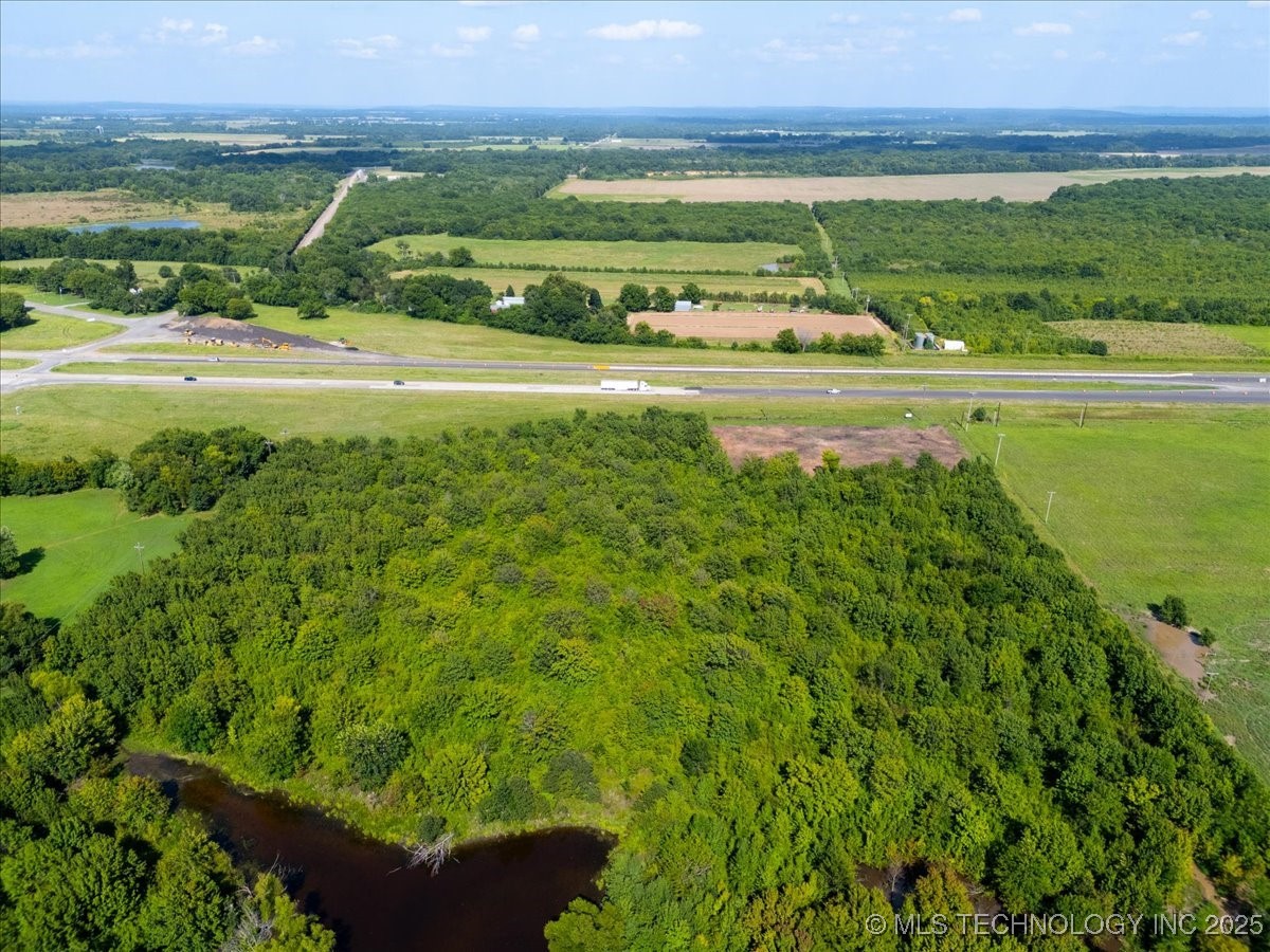 7 W 90th Street N Porter OK 74454