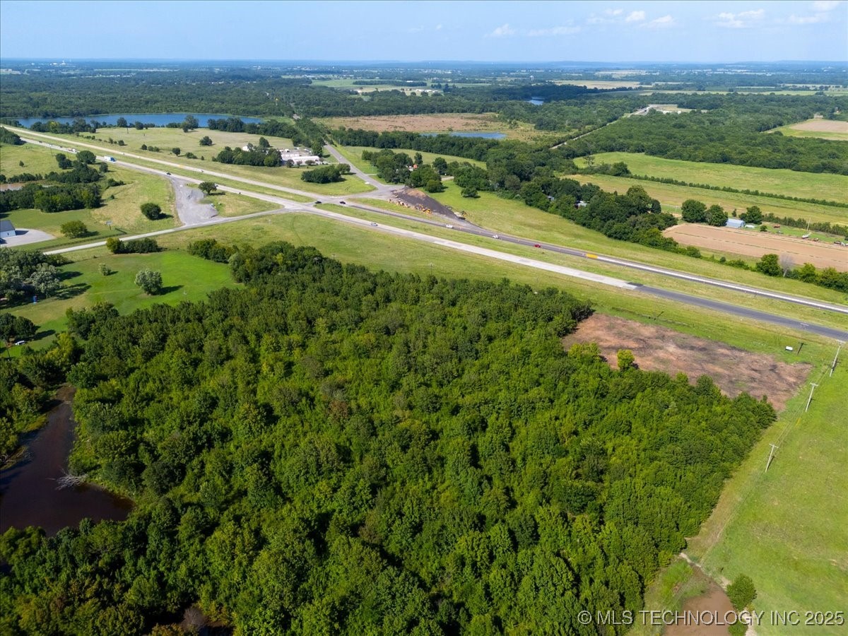 7 W 90th Street N Porter OK 74454