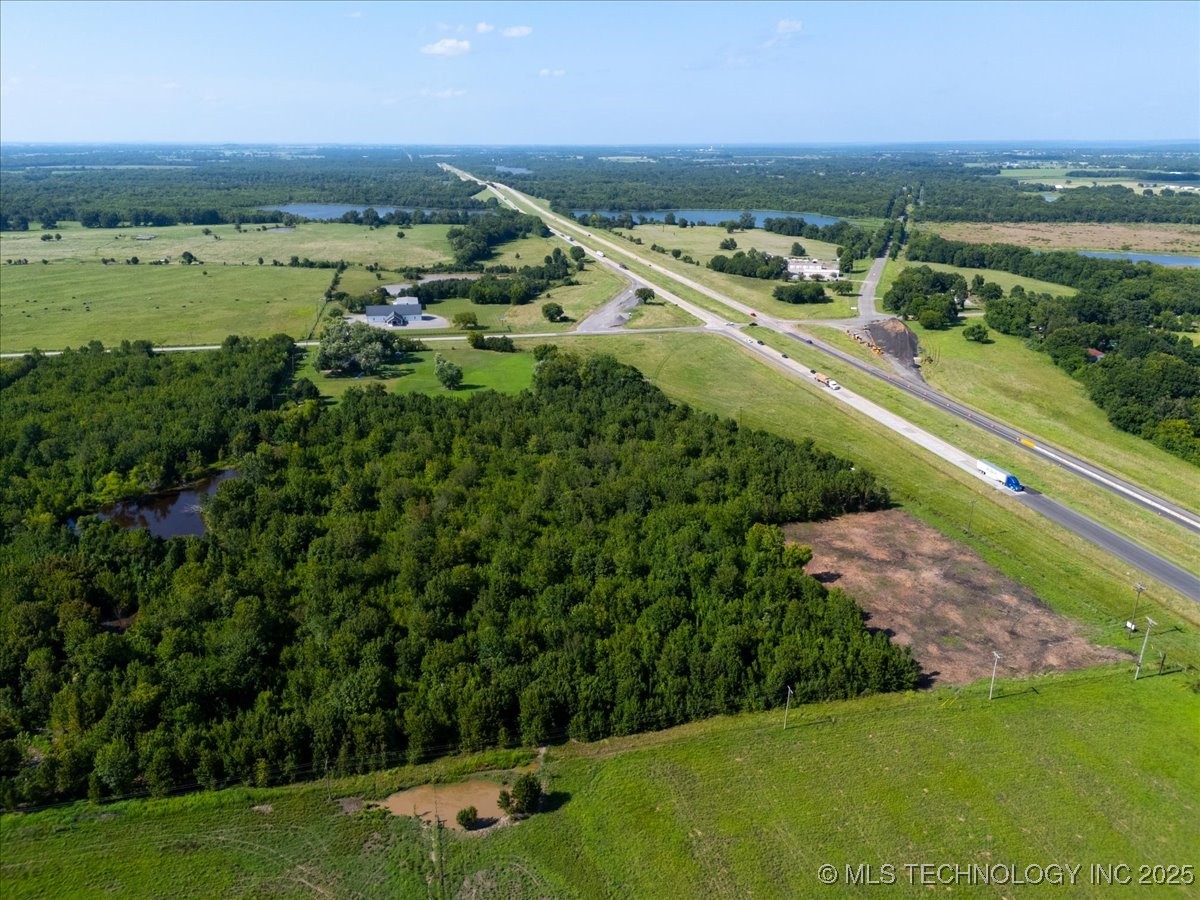 7 W 90th Street N Porter OK 74454