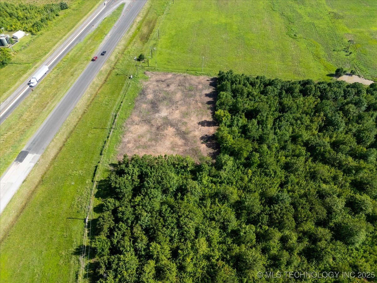 7 W 90th Street N Porter OK 74454
