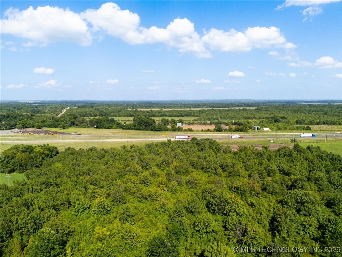 7 W 90th Street N Porter OK 74454