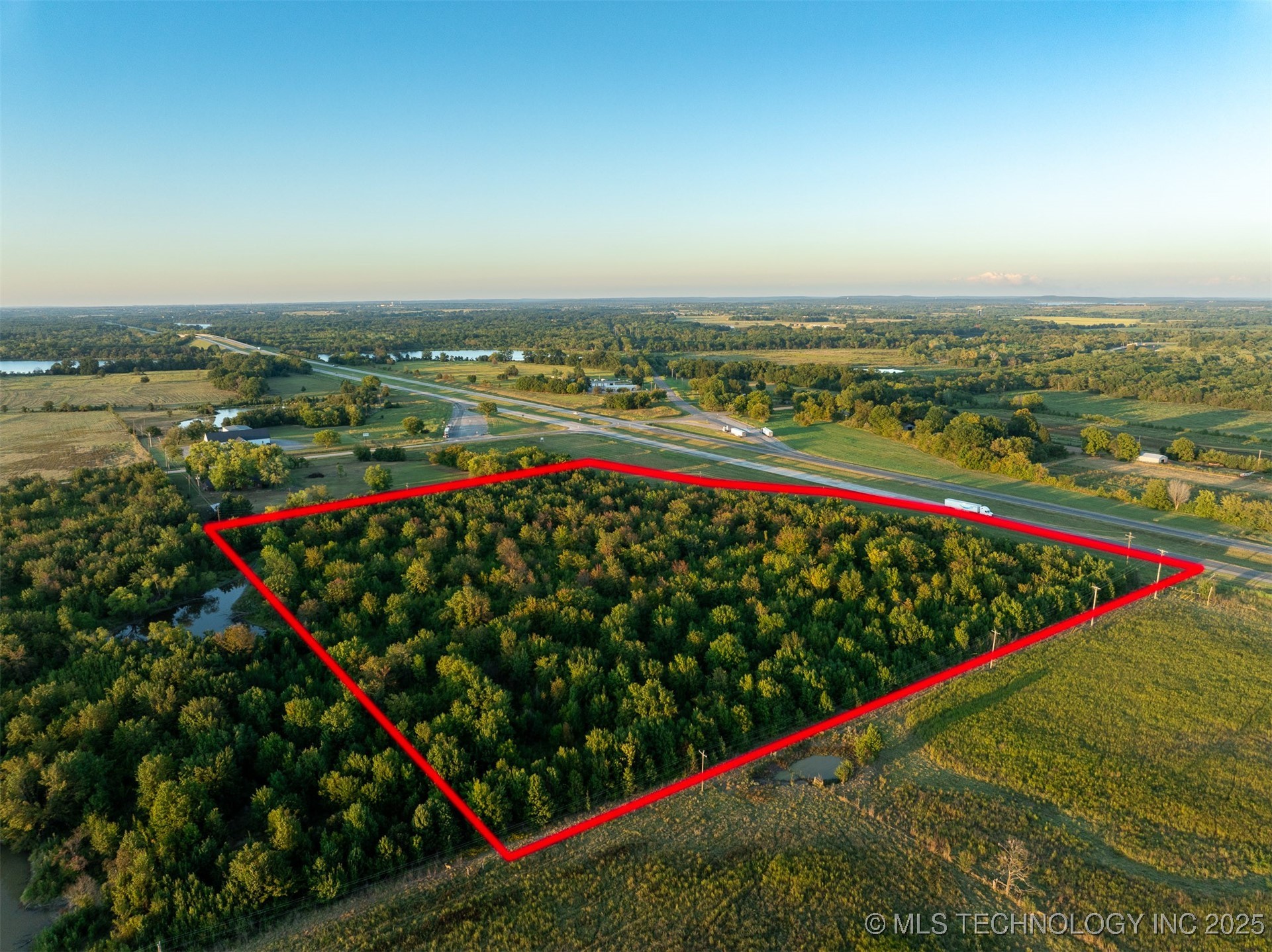 7 W 90th Street N Porter OK 74454