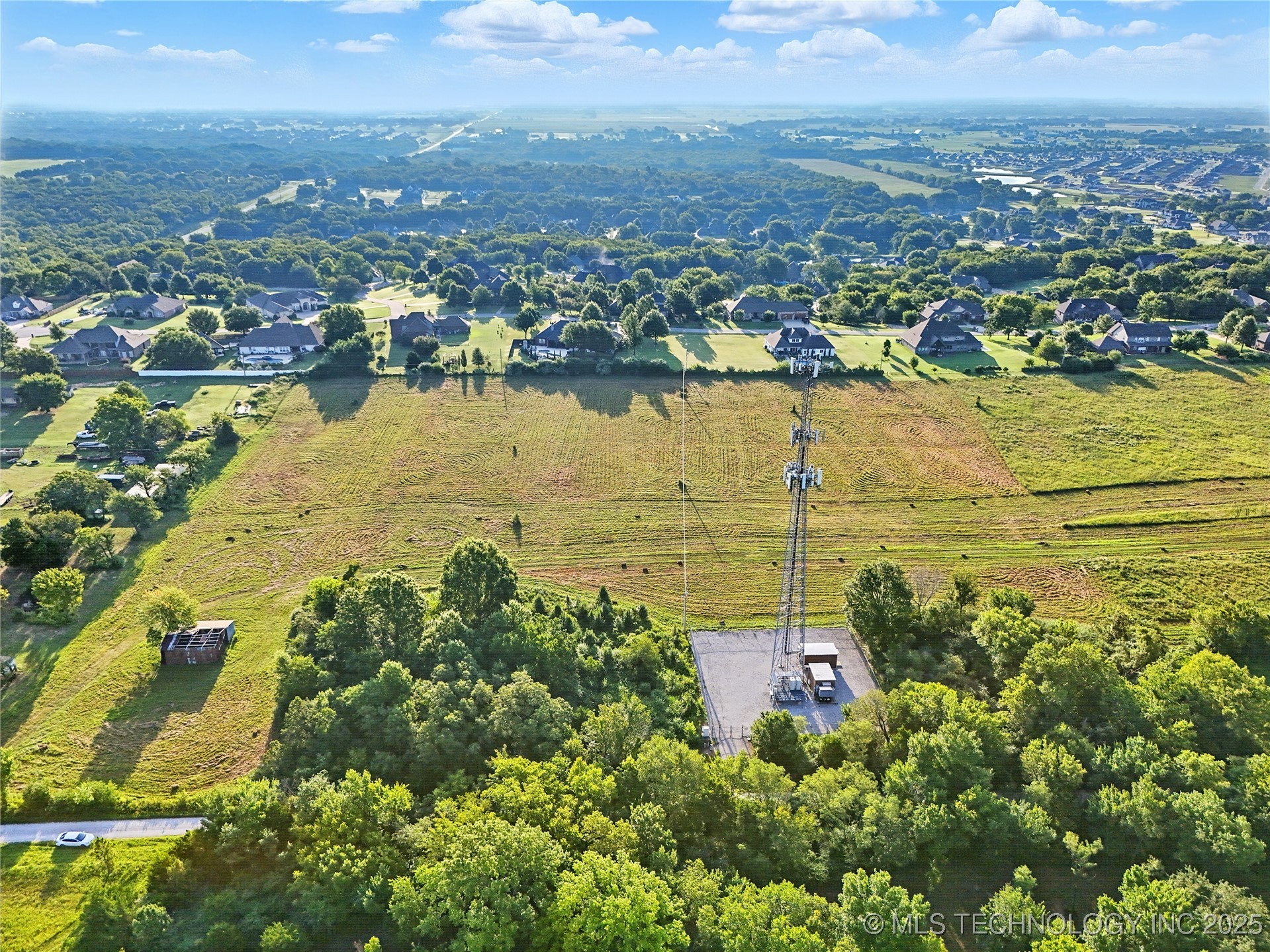 27520 E 72nd Street Broken Arrow OK 74014